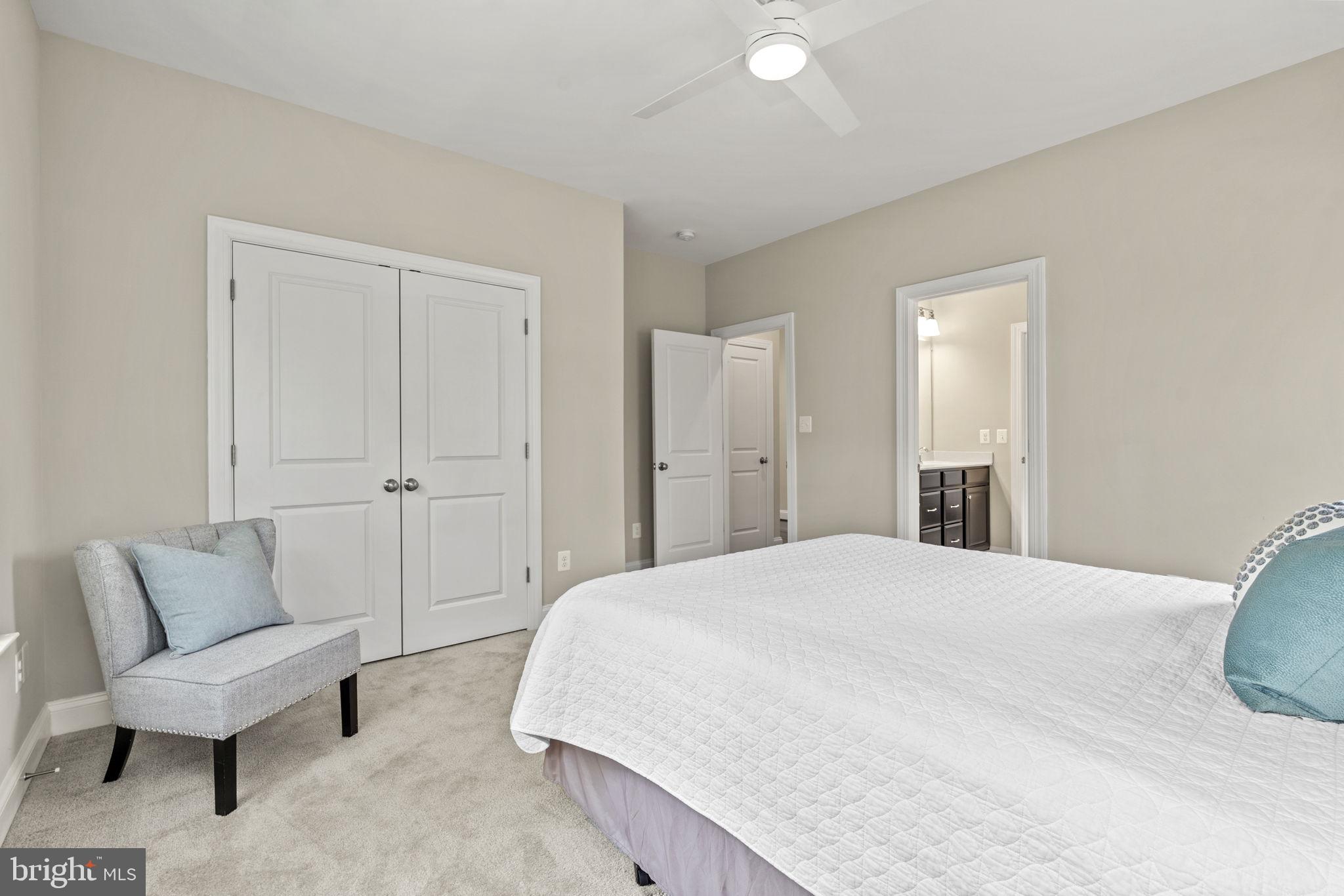 OAKDALE PARK - Residential