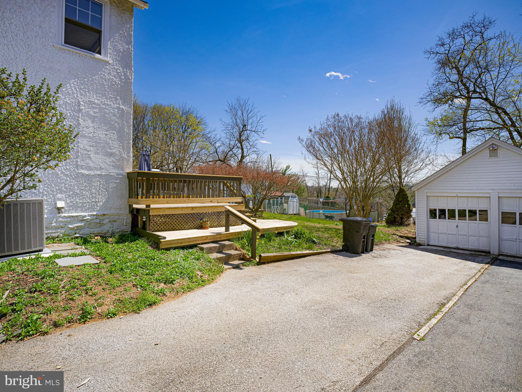 SAINT DAVIDS PARK - Residential