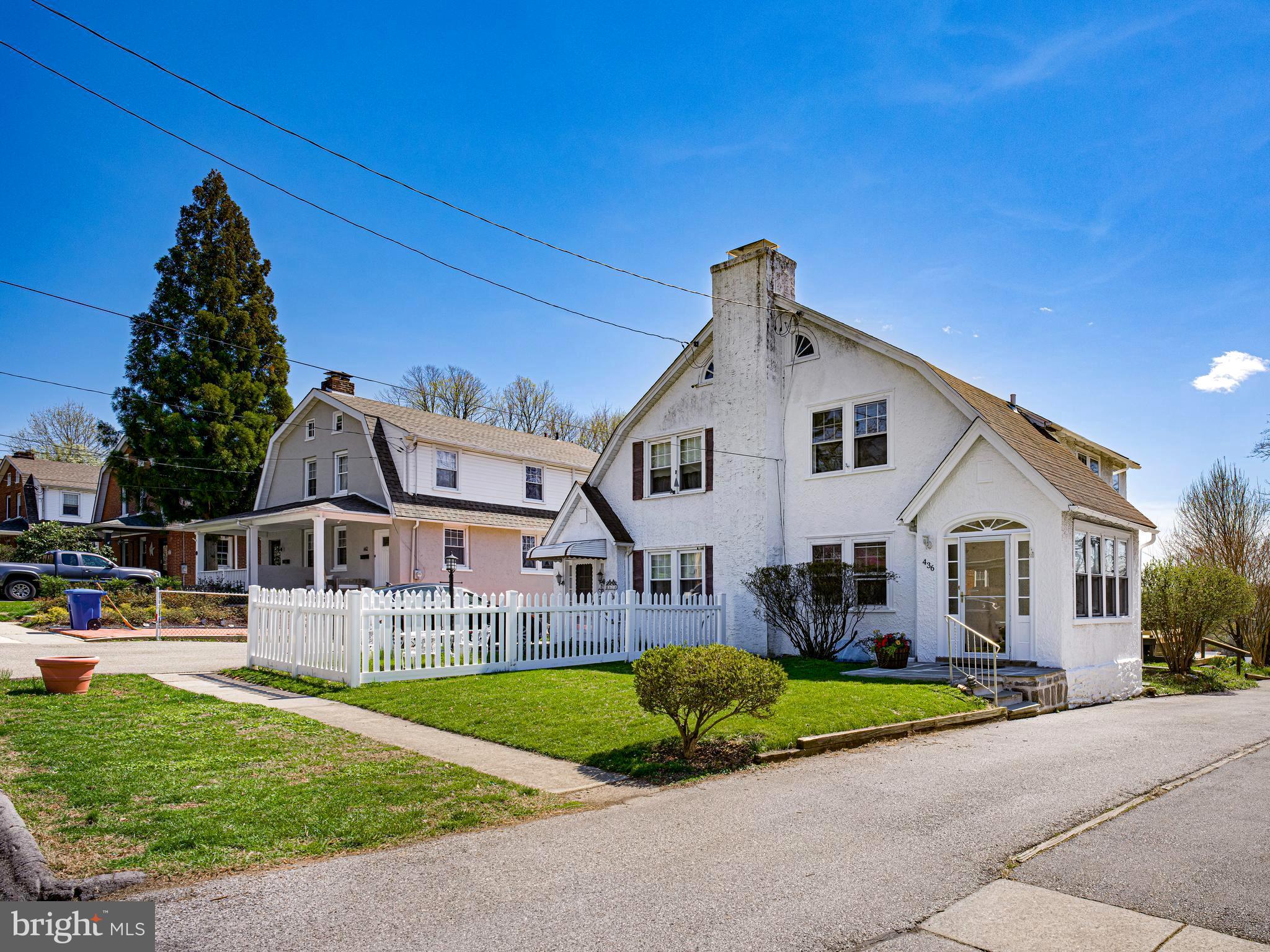 SAINT DAVIDS PARK - Residential