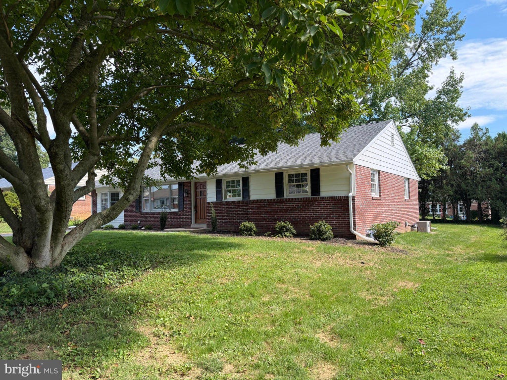Photo of 2728 Kimberly Road, LANCASTER, PA 17603 (MLS # PALA2095226)