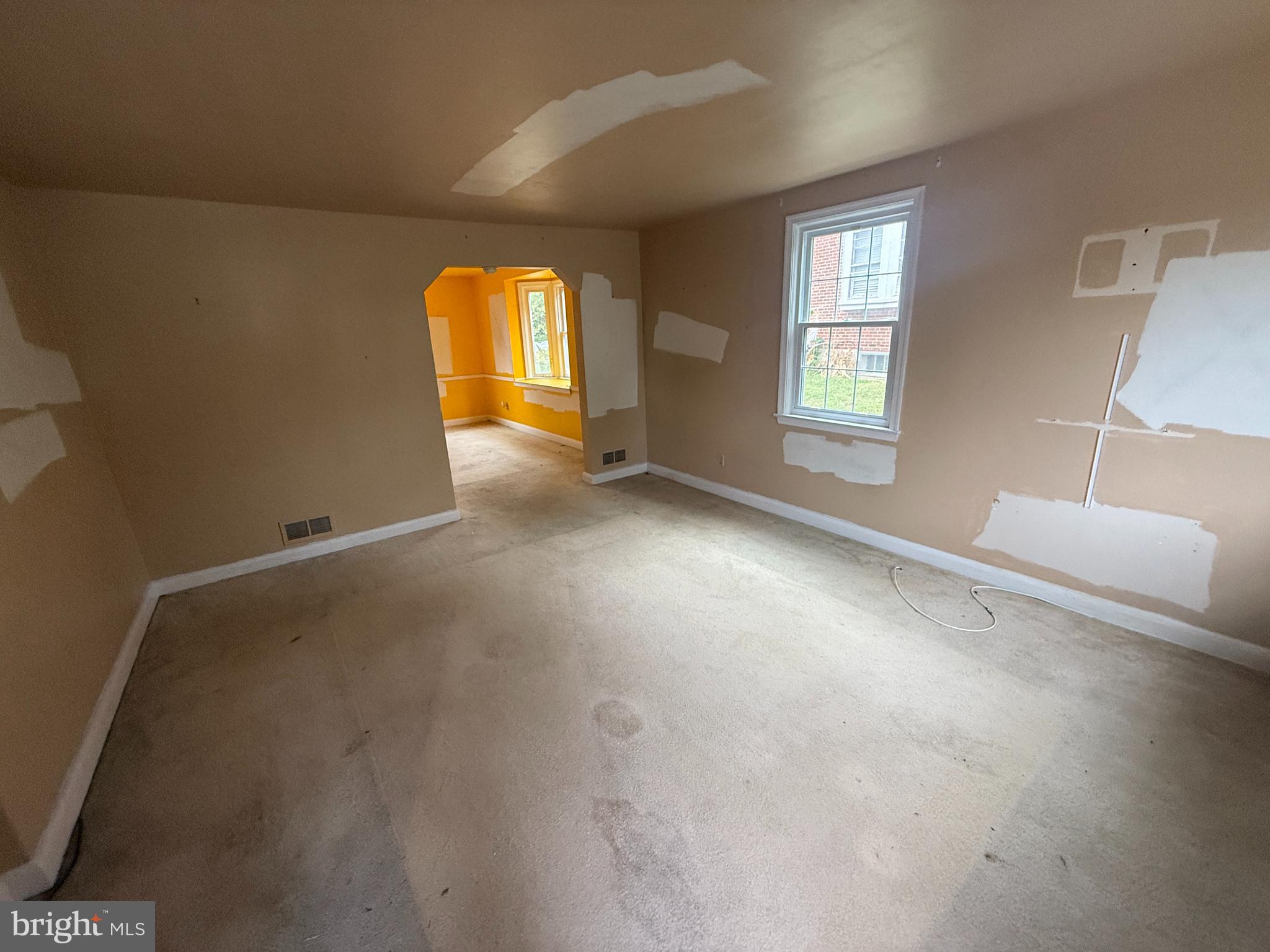10 MARDREW ROAD