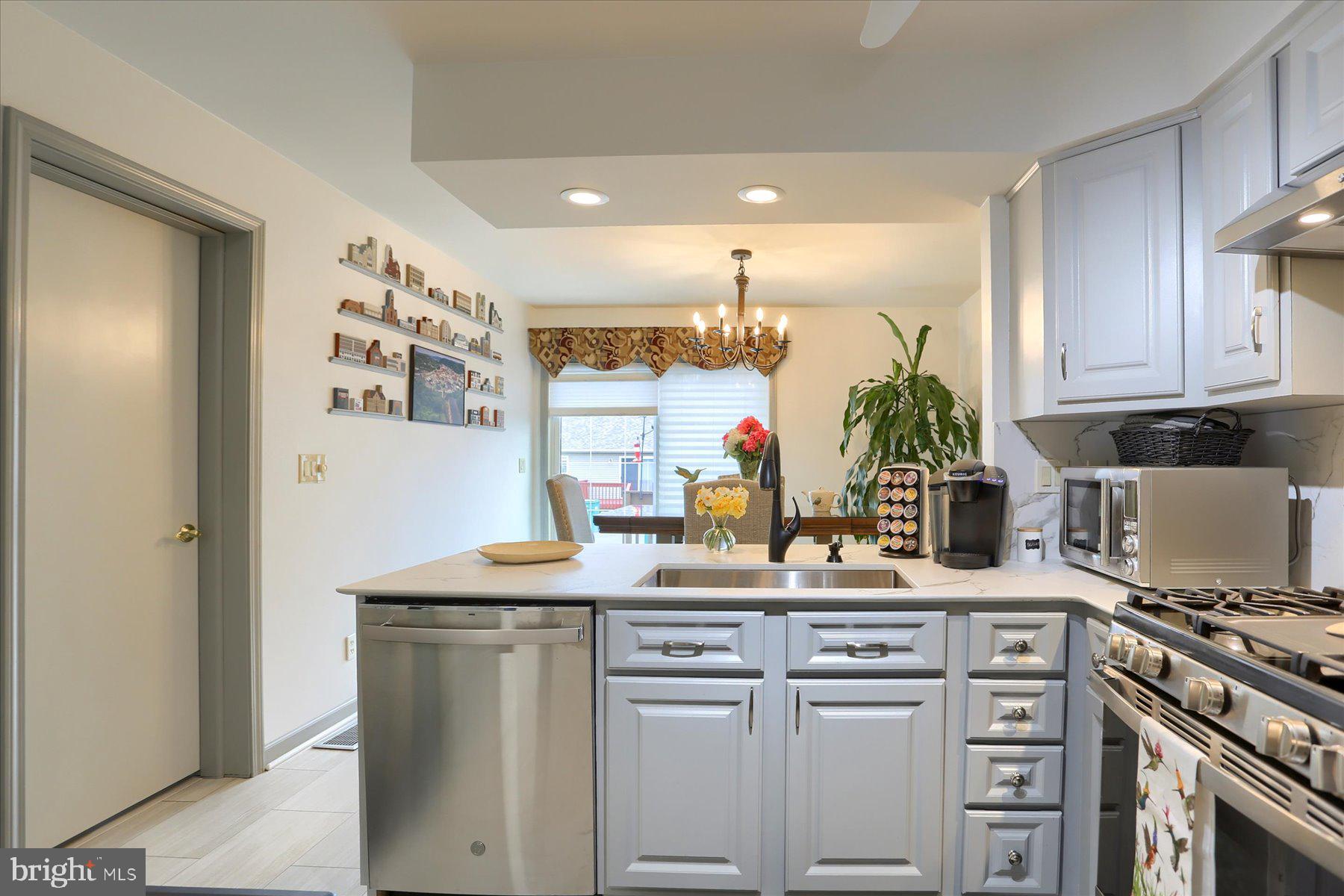 EAST PENNSBORO - Residential