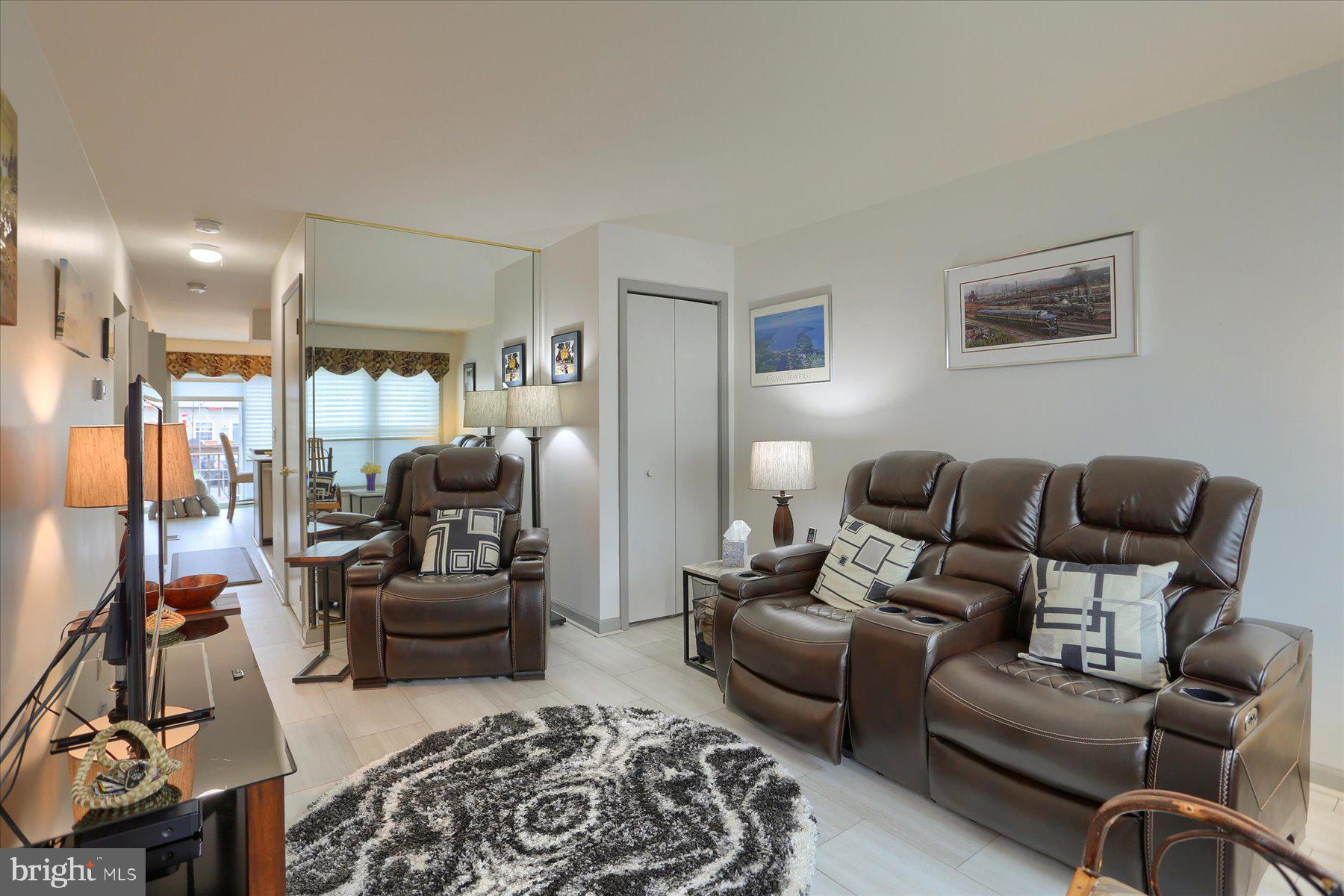 EAST PENNSBORO - Residential