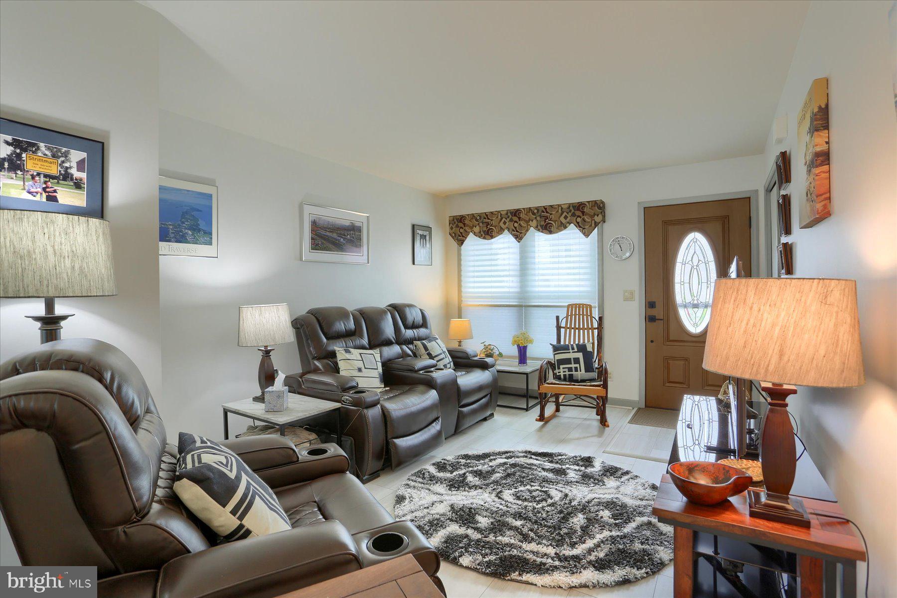 EAST PENNSBORO - Residential