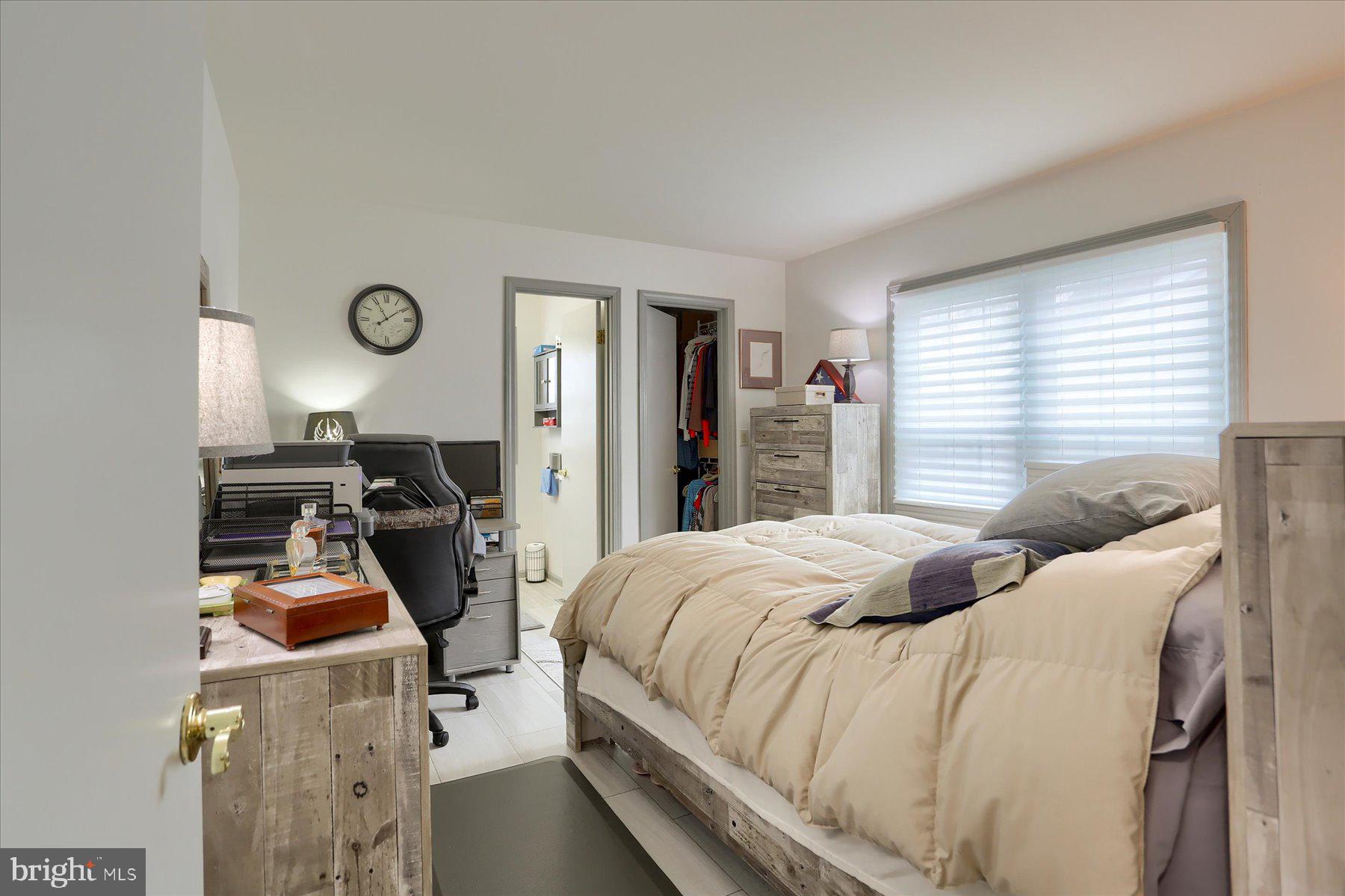 EAST PENNSBORO - Residential