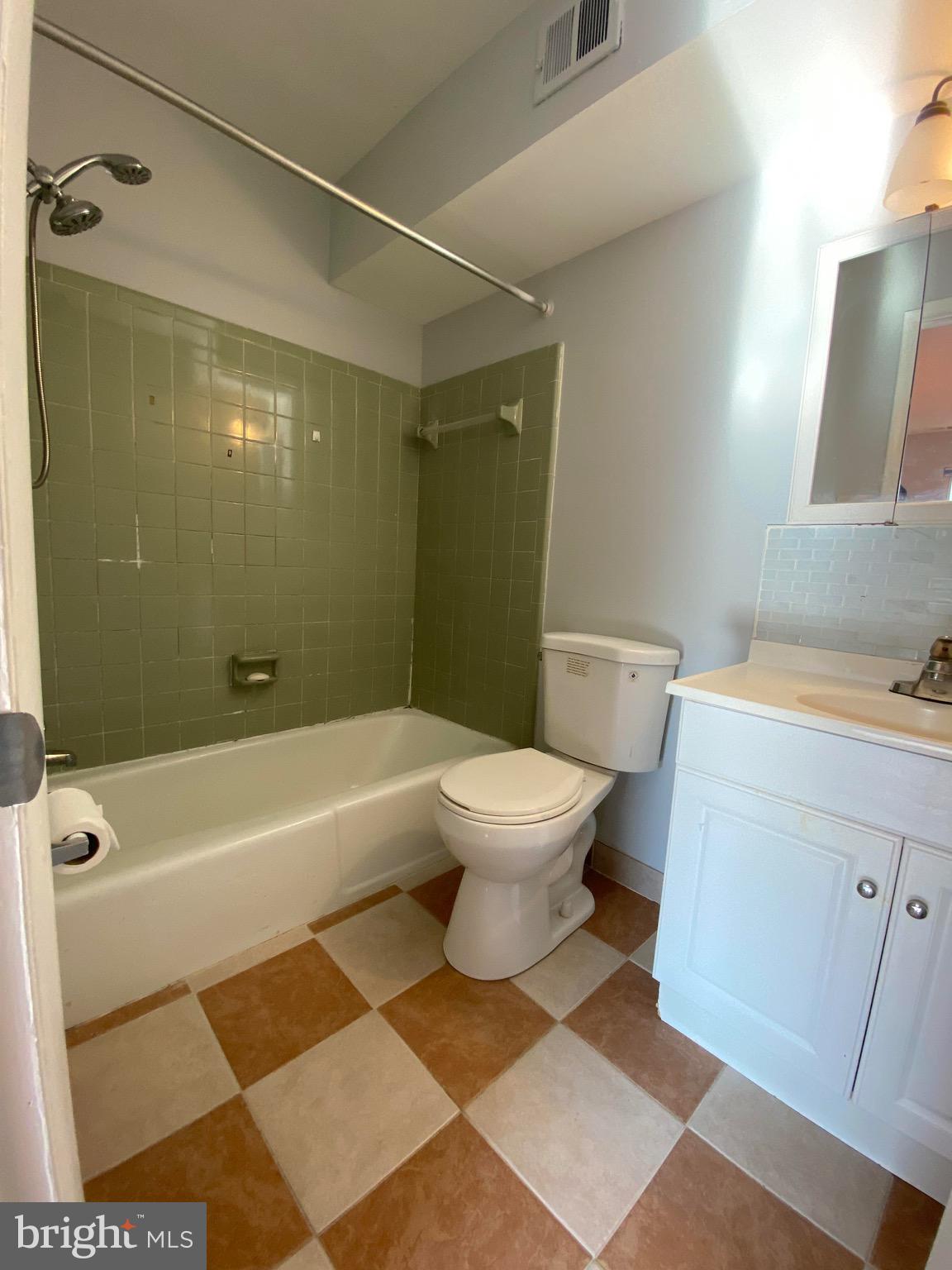 SEQUOYAH - Residential Lease