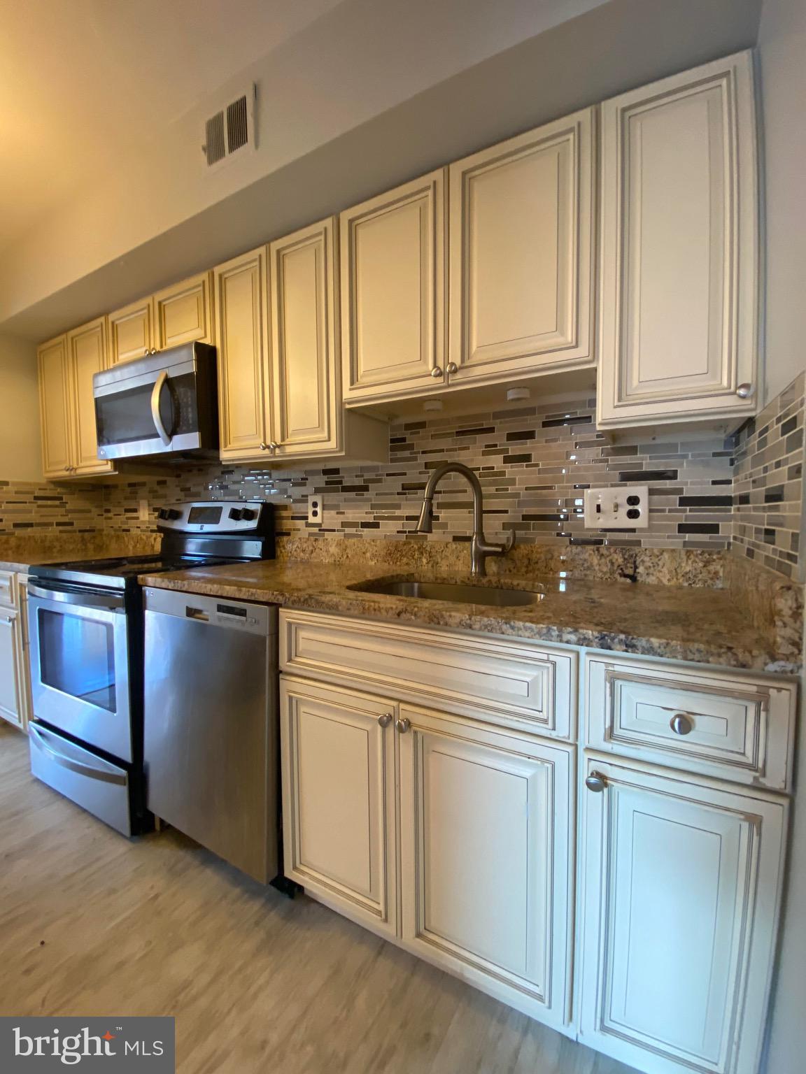 SEQUOYAH - Residential Lease