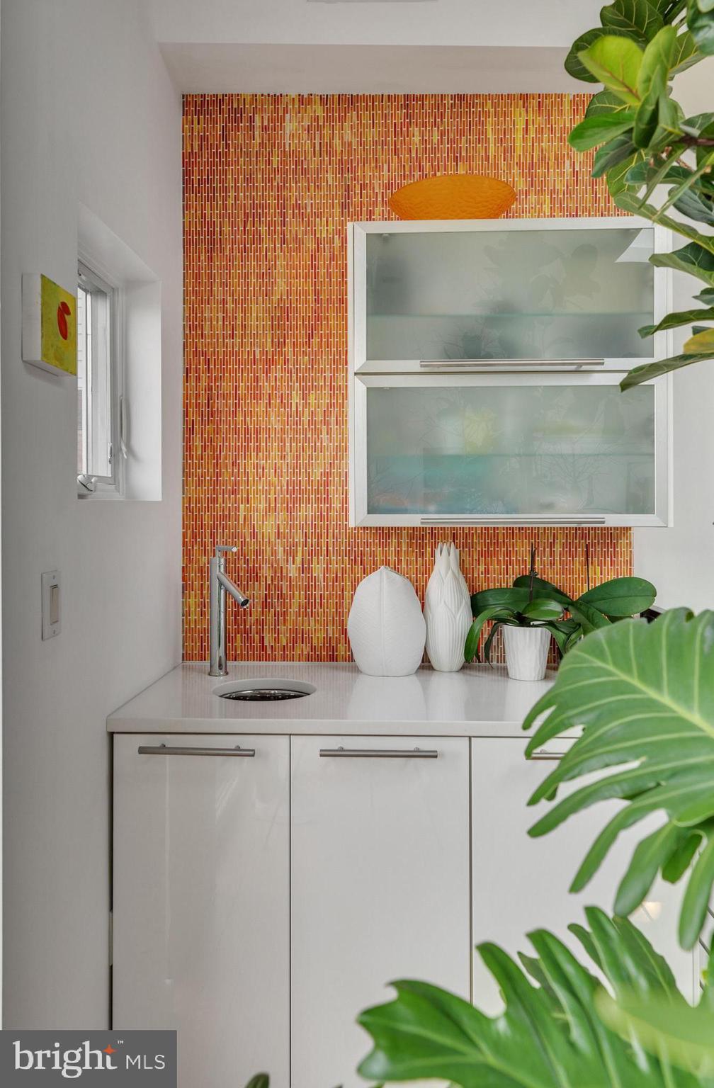 GRADUATE HOSPITAL - Residential