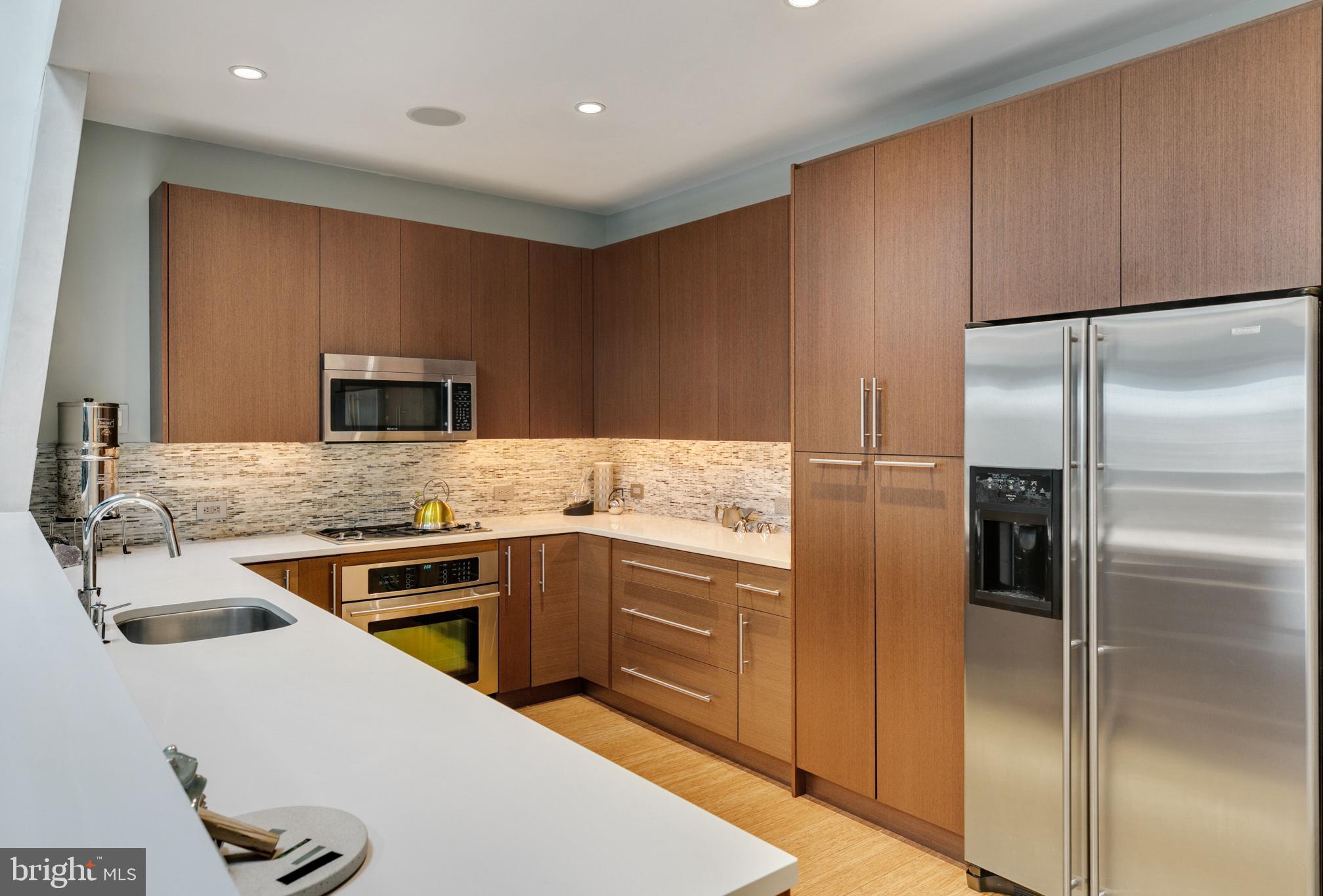 GRADUATE HOSPITAL - Residential