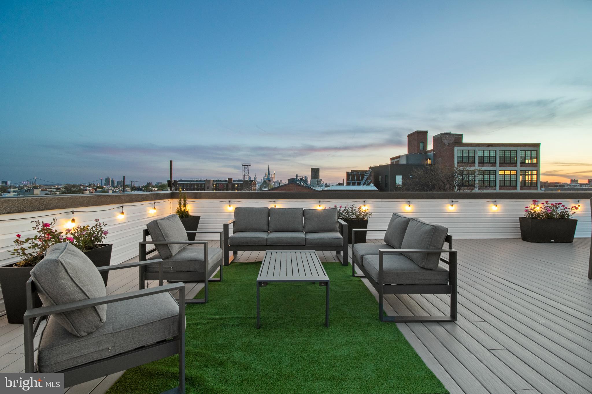 FISHTOWN - Residential Lease