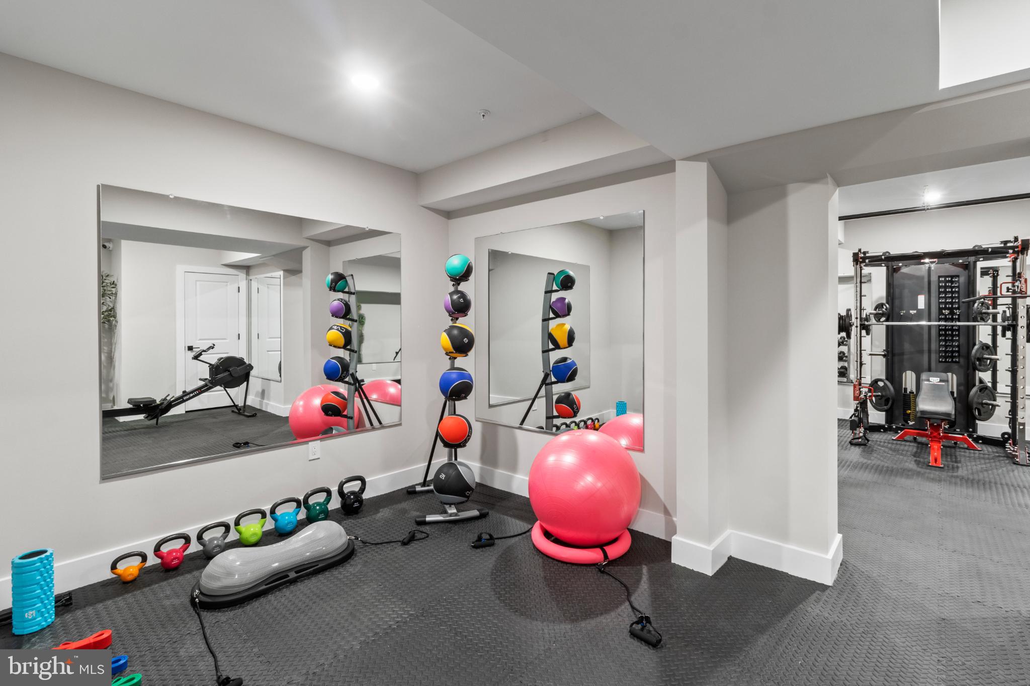 FISHTOWN - Residential Lease