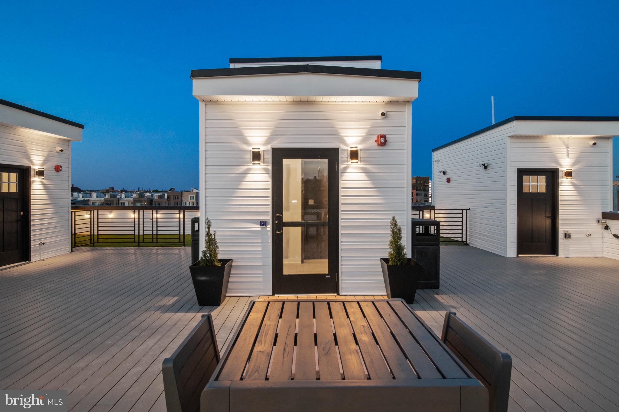 FISHTOWN - Residential Lease