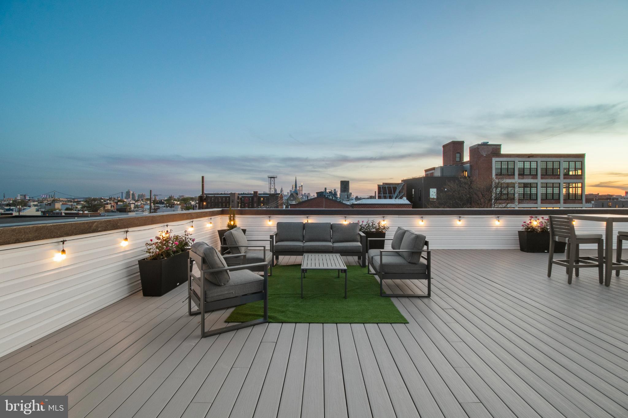 FISHTOWN - Residential Lease