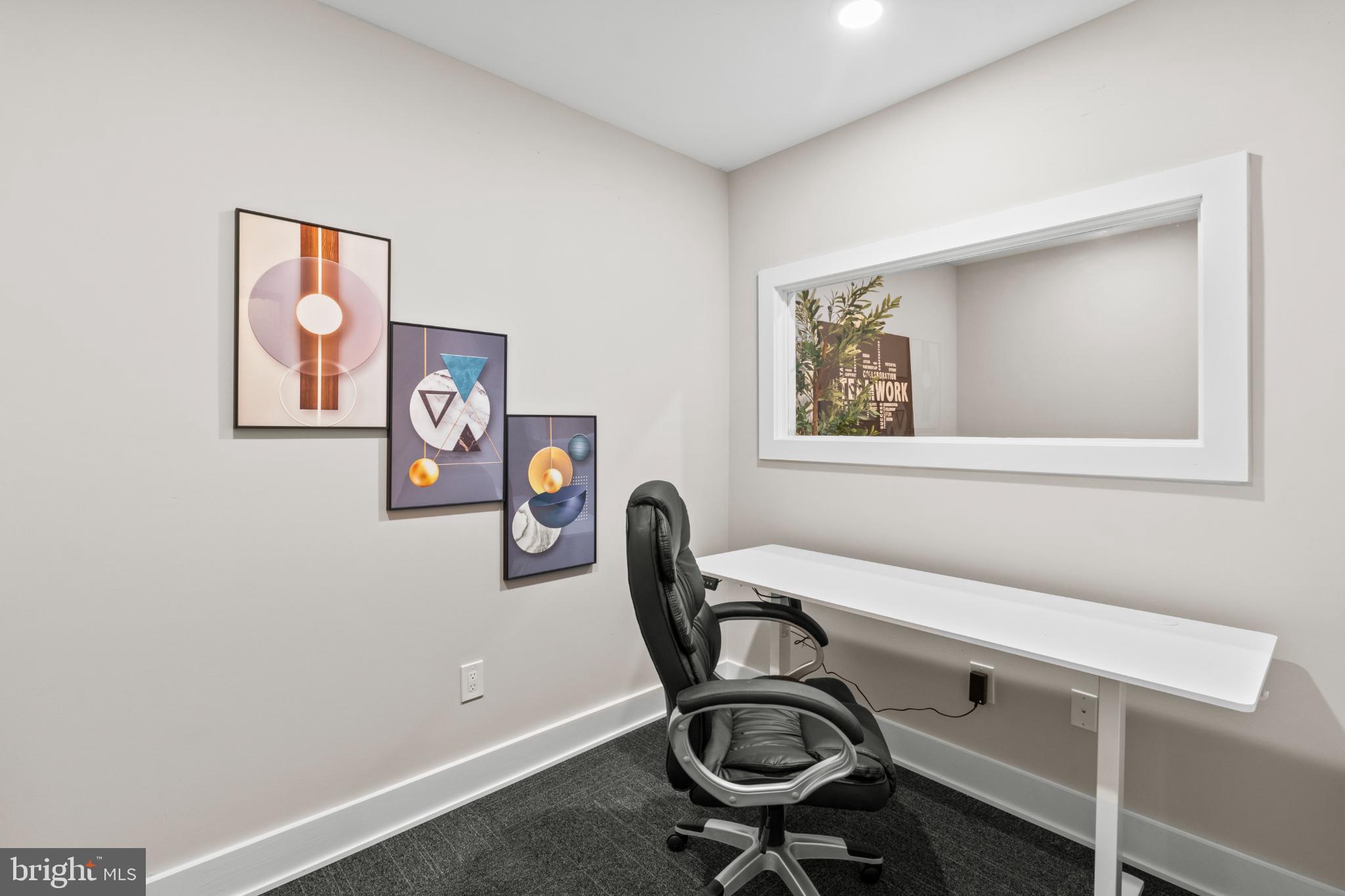 FISHTOWN - Residential Lease