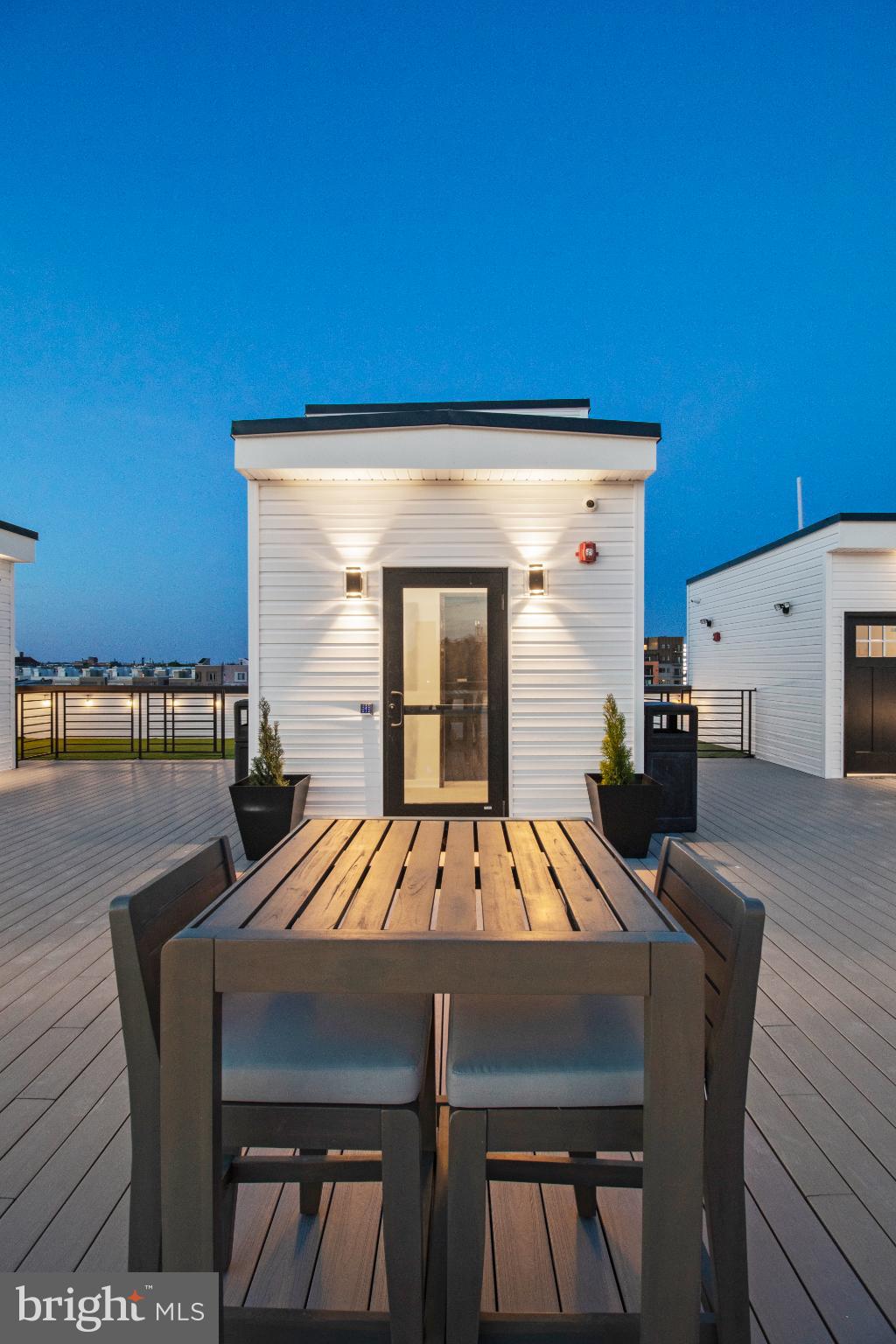 FISHTOWN - Residential Lease