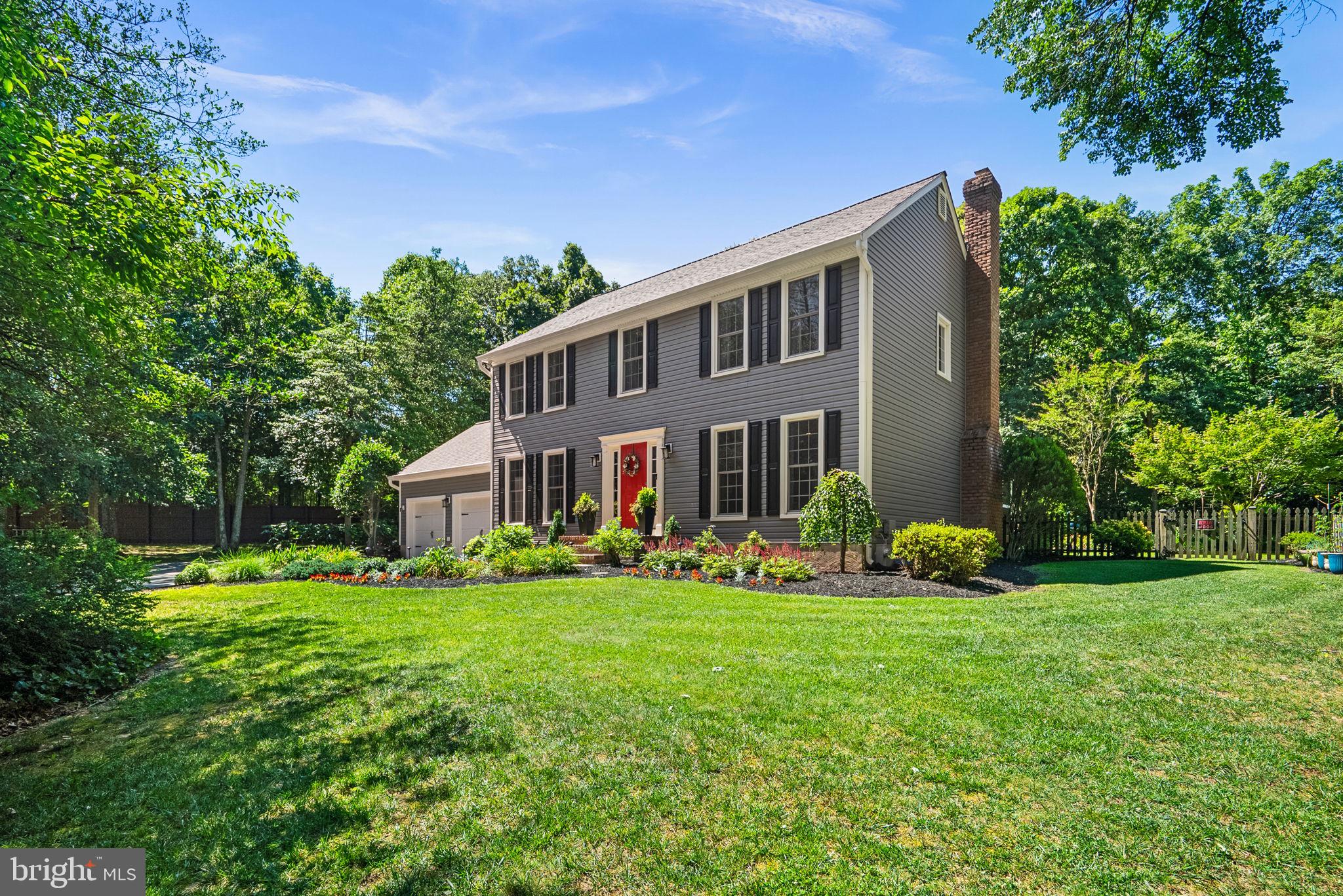 236 AMBLESIDE DRIVE