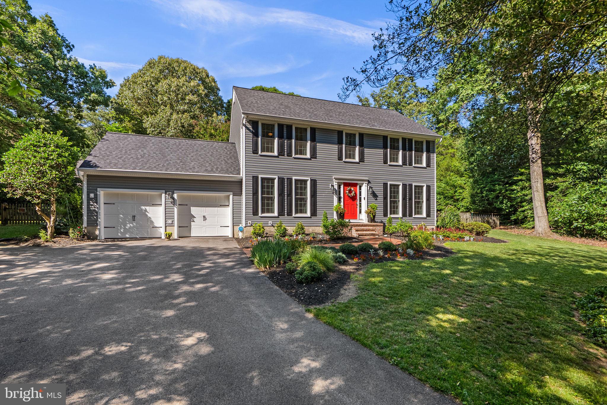 236 AMBLESIDE DRIVE