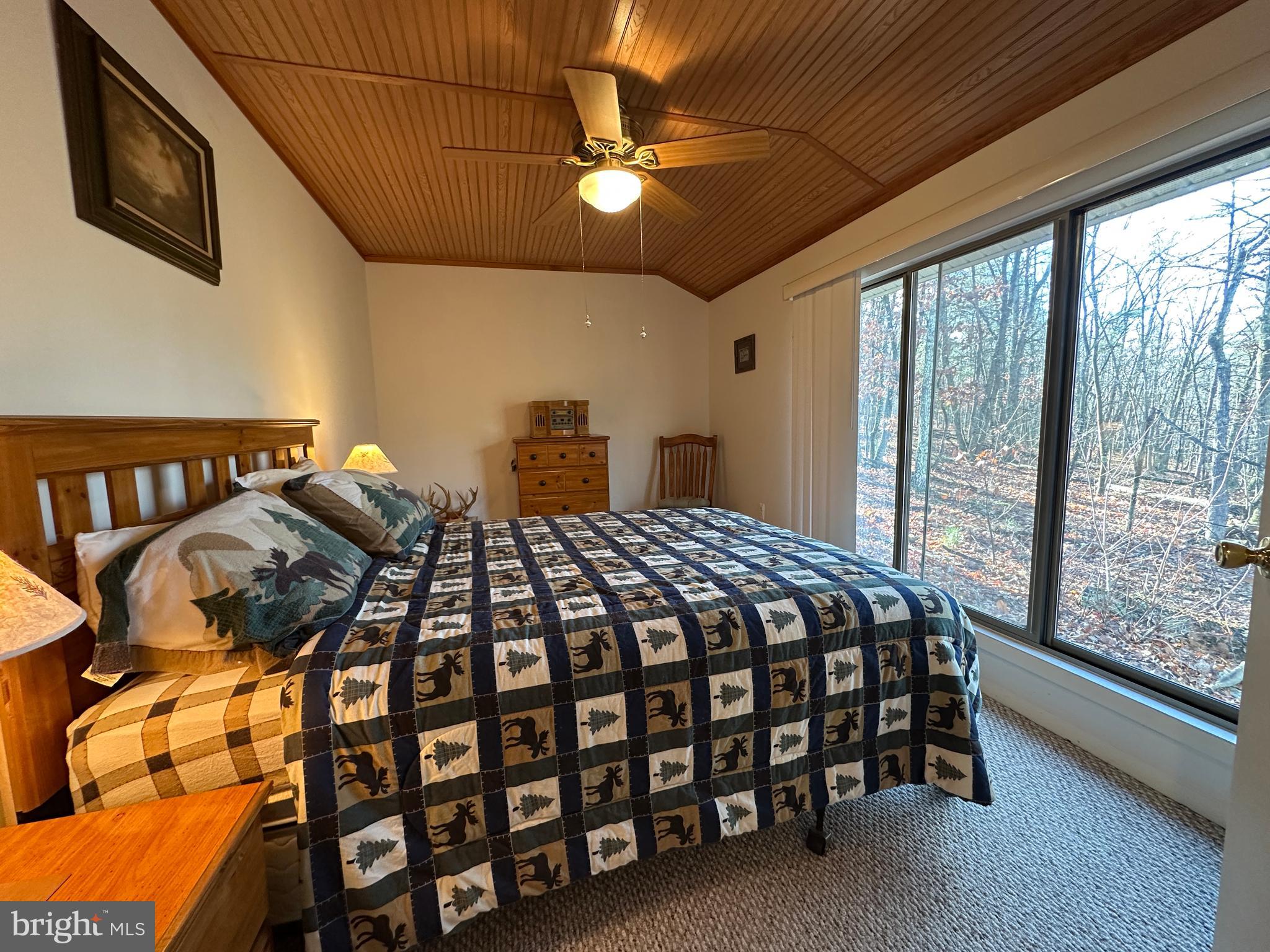 MOUNTAIN VIEW ESTATES - Residential