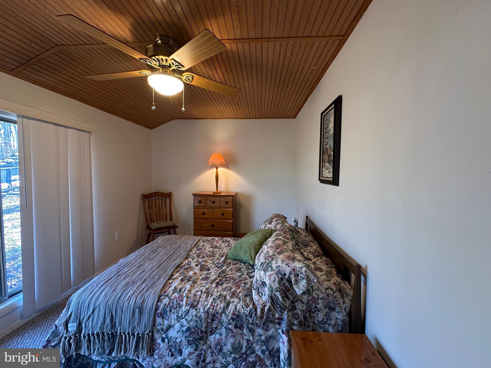 MOUNTAIN VIEW ESTATES - Residential