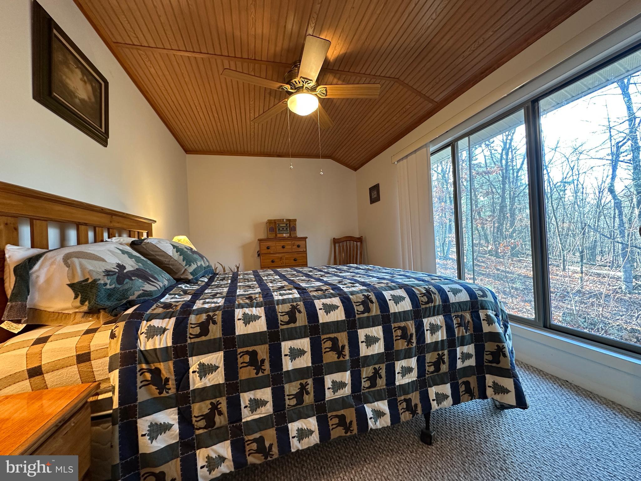 MOUNTAIN VIEW ESTATES - Residential