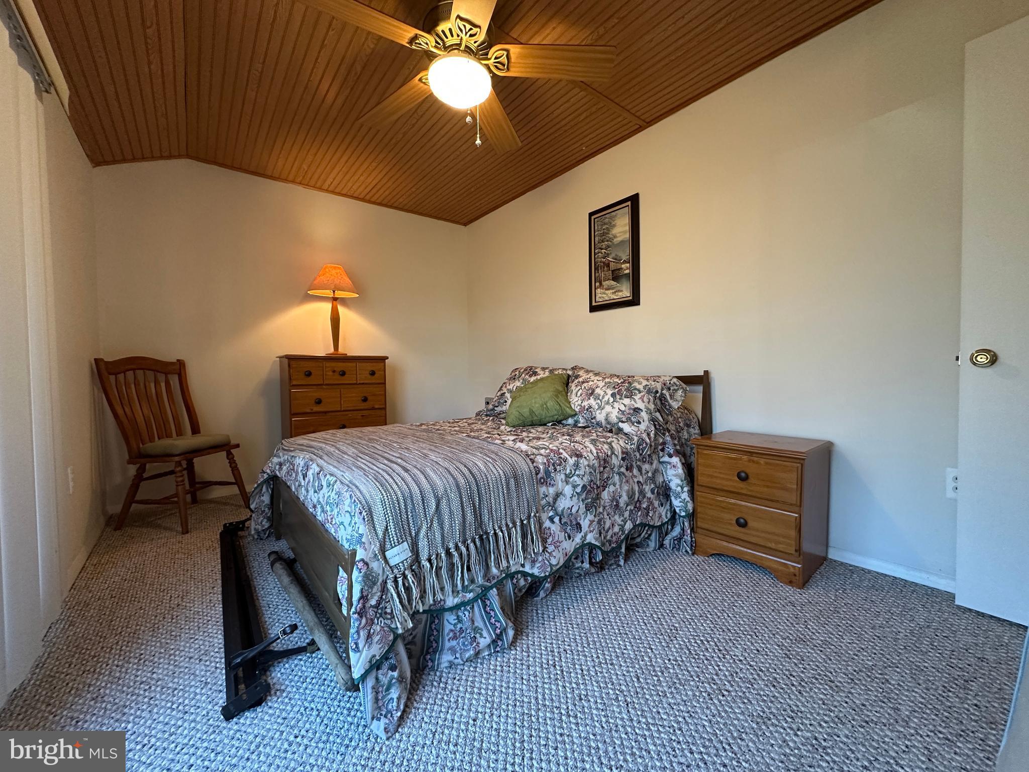 MOUNTAIN VIEW ESTATES - Residential