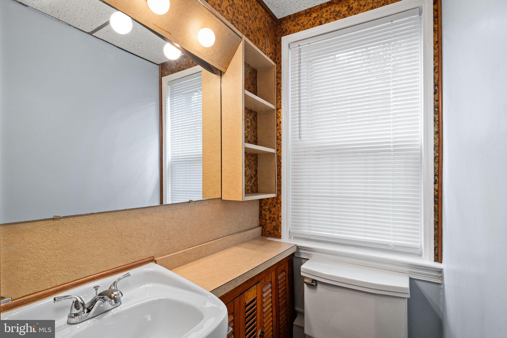 SPRING OAK ESTS - Residential