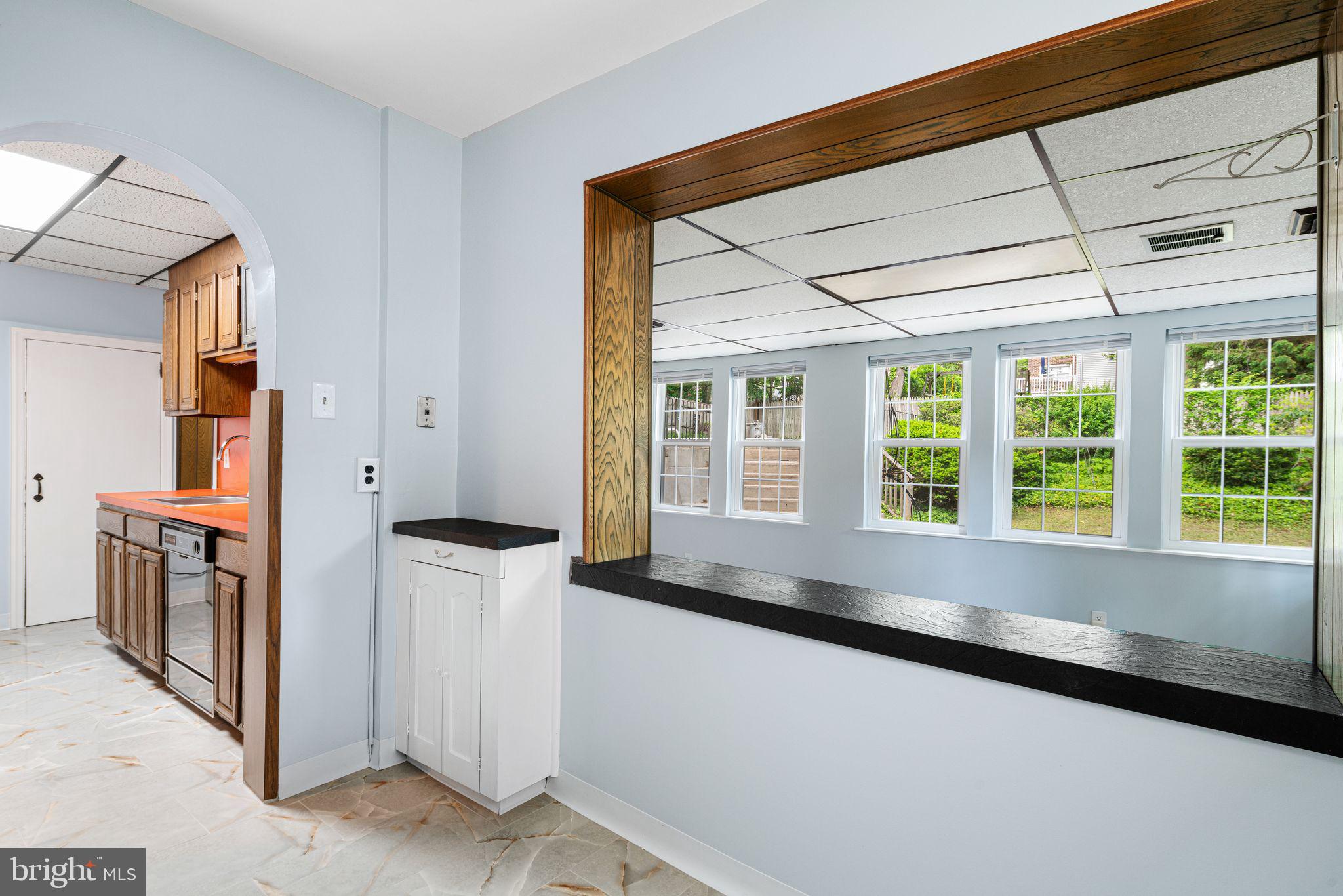 SPRING OAK ESTS - Residential