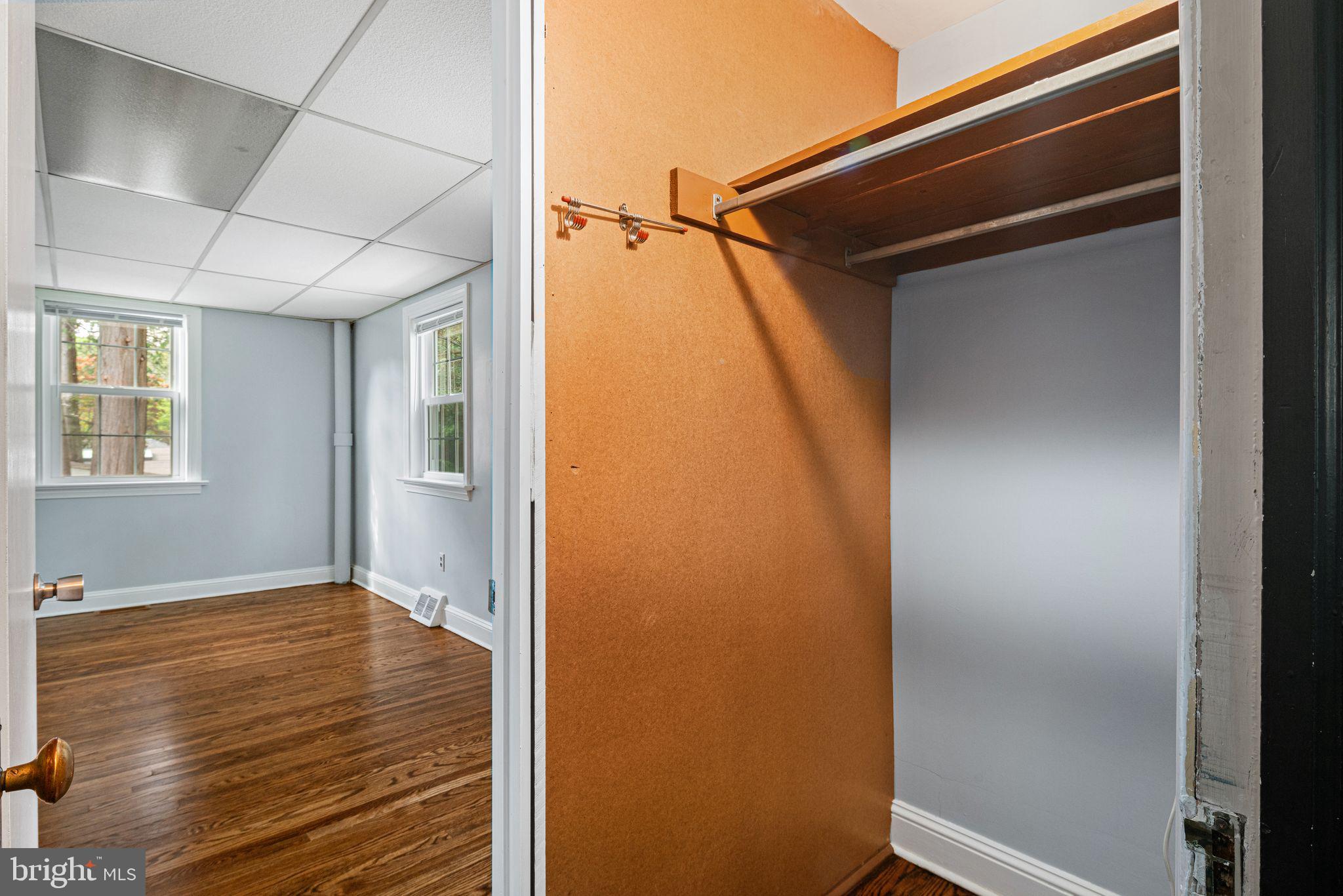 SPRING OAK ESTS - Residential