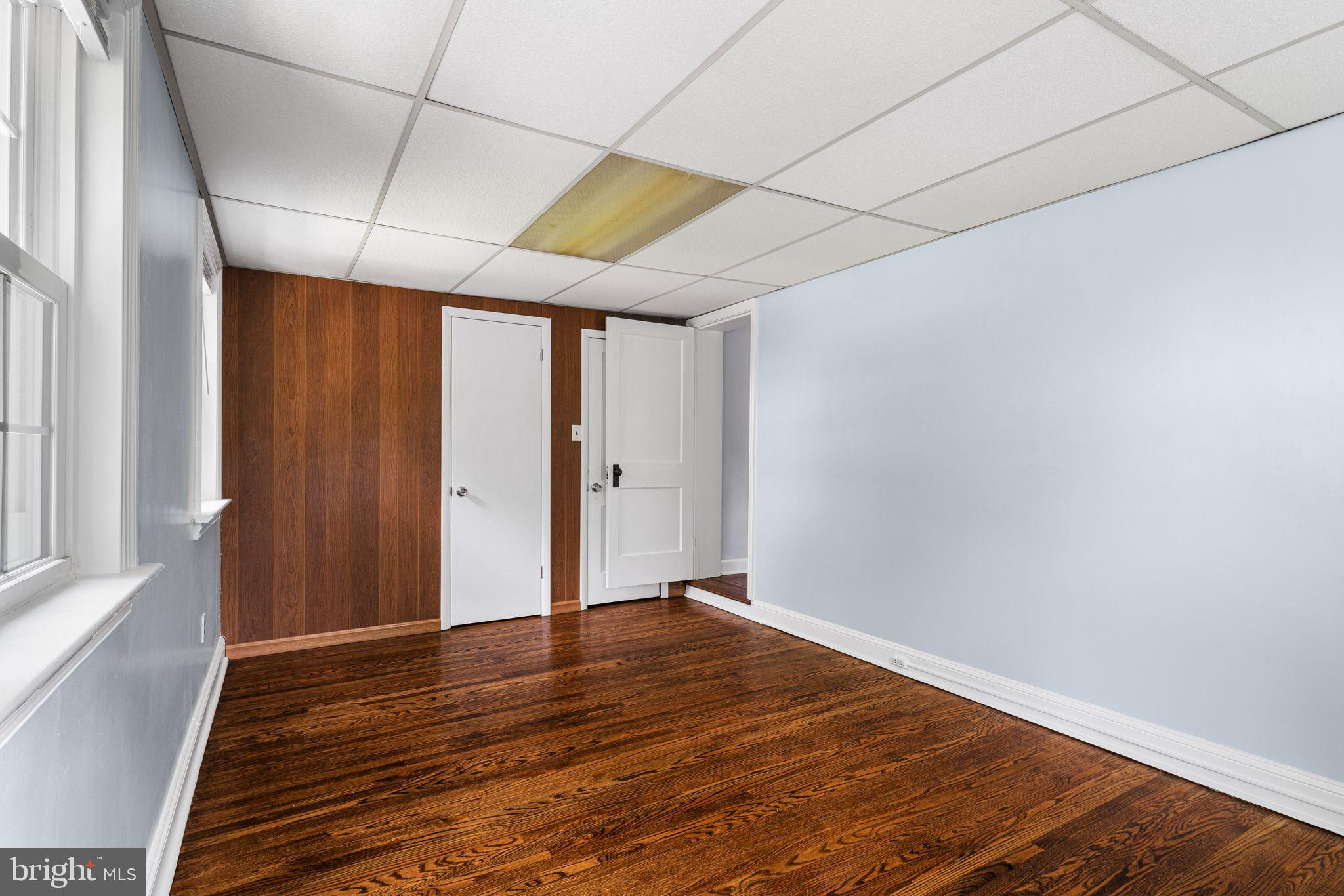 SPRING OAK ESTS - Residential