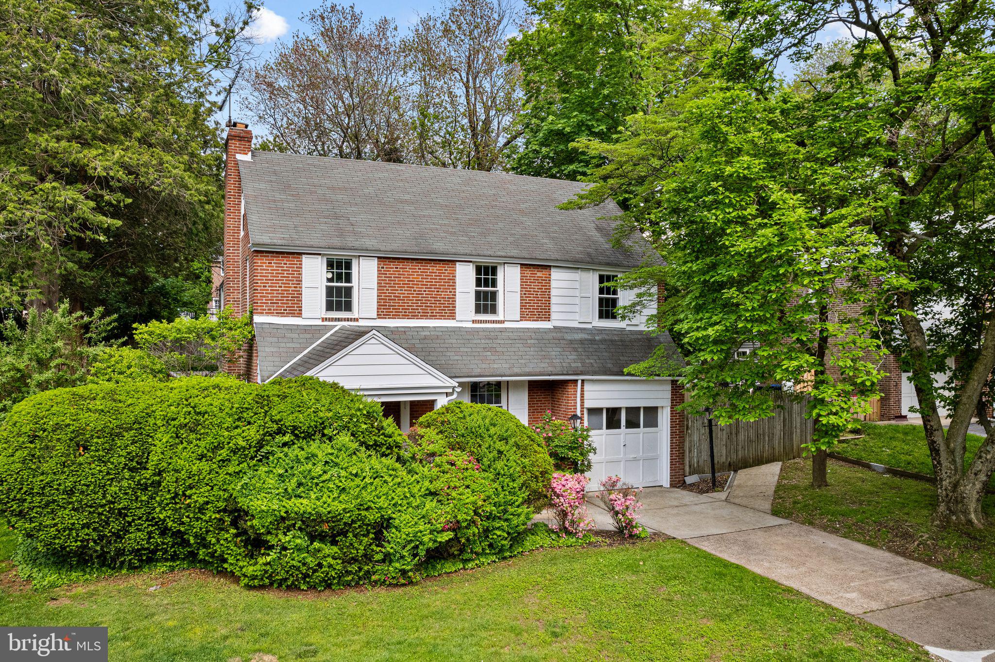 SPRING OAK ESTS - Residential