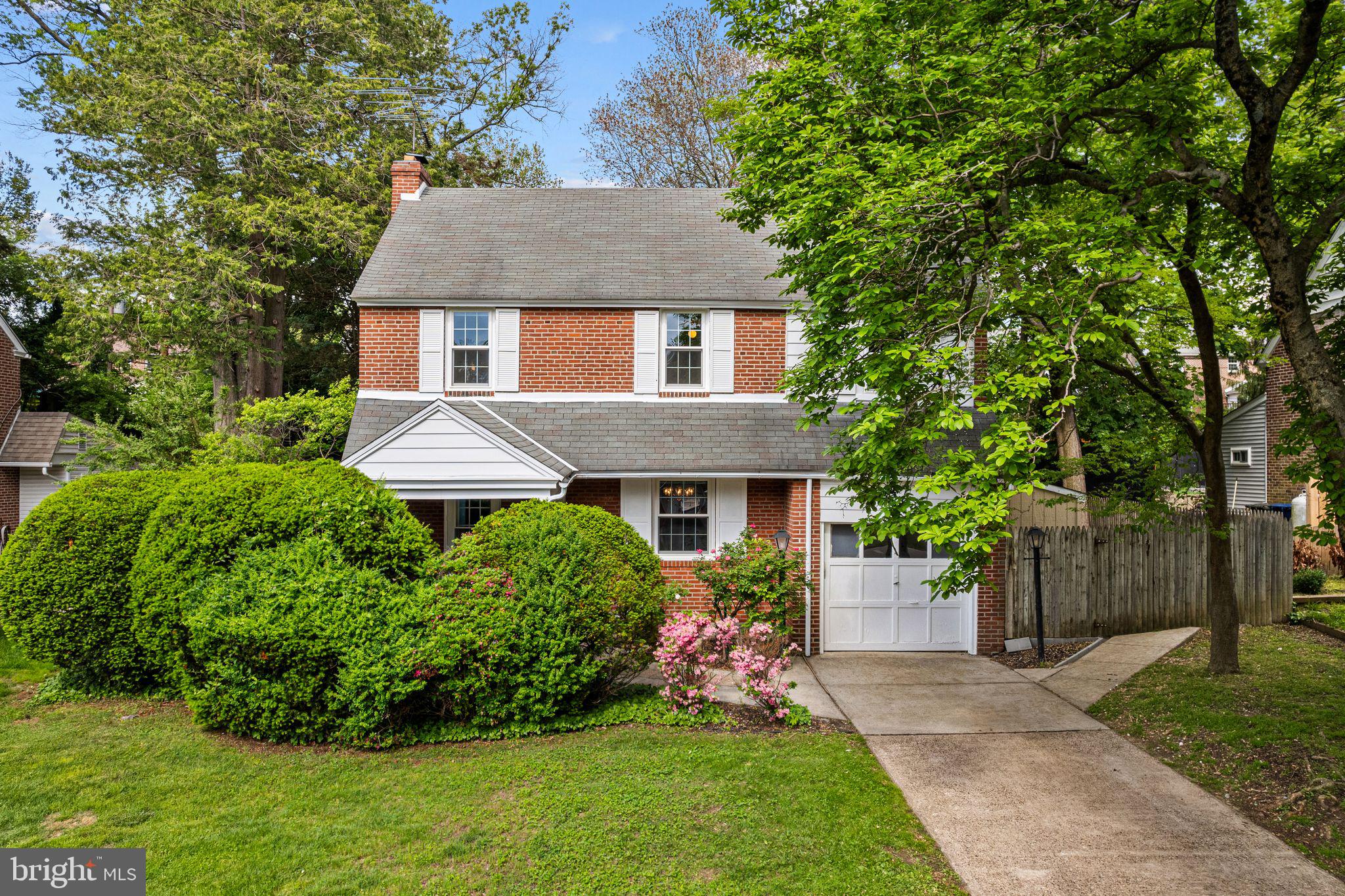 SPRING OAK ESTS - Residential