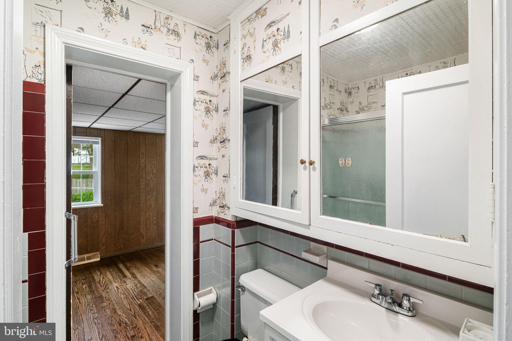 SPRING OAK ESTS - Residential