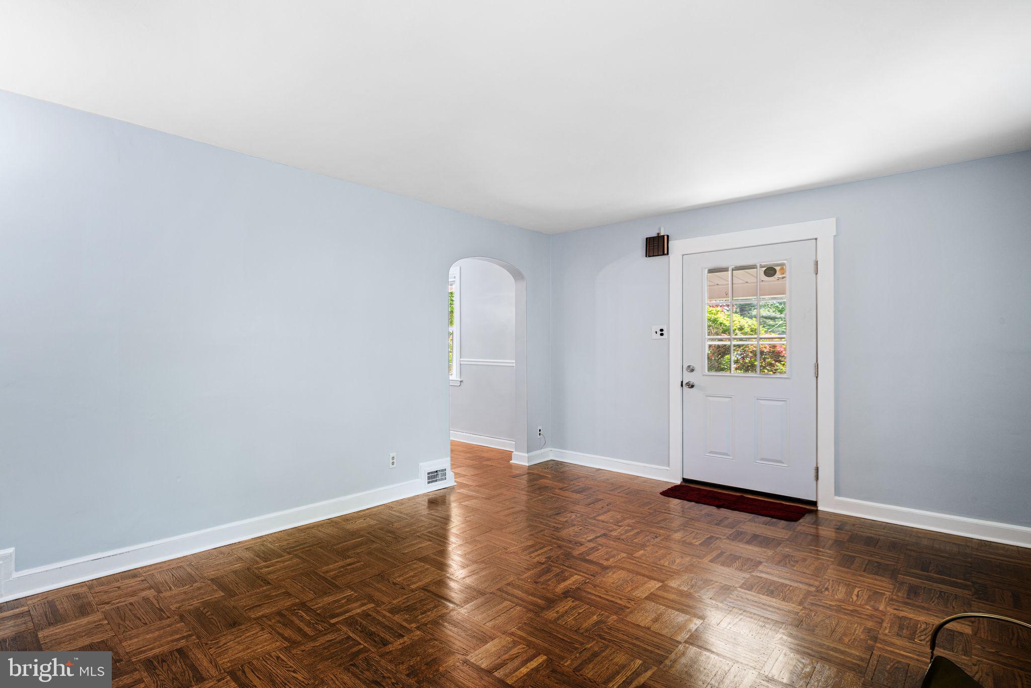 SPRING OAK ESTS - Residential