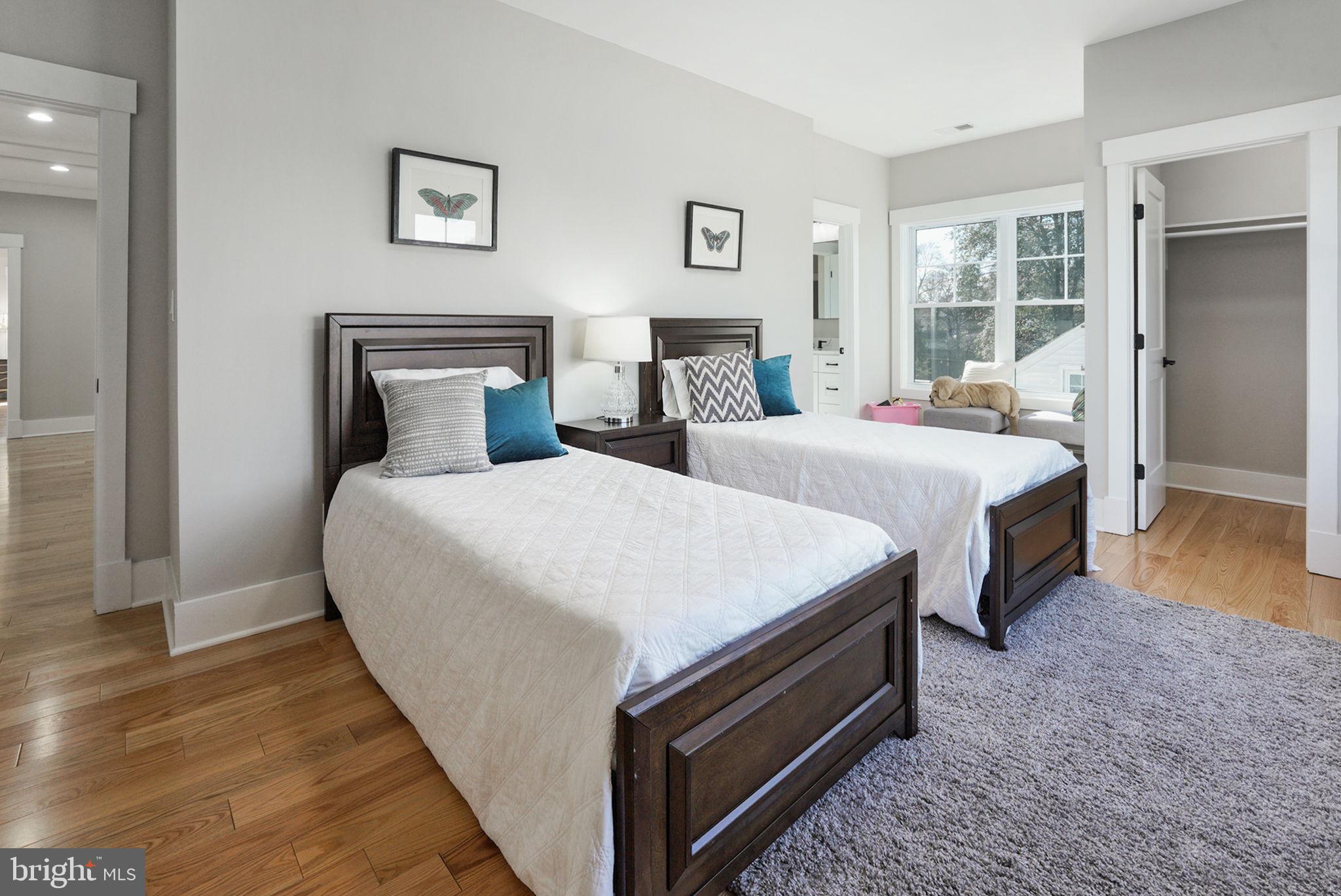 ANNALEE HEIGHTS - Residential