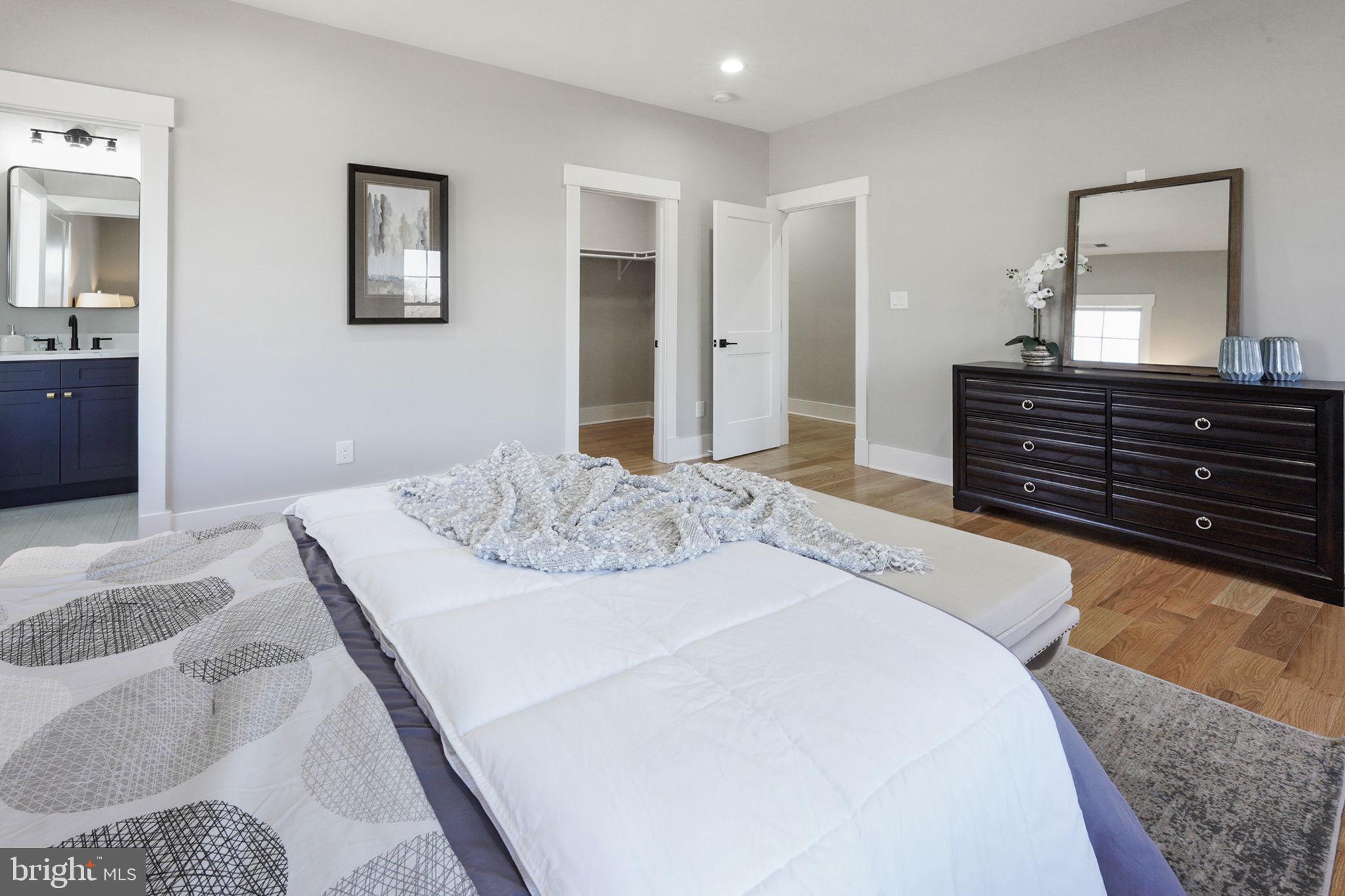 ANNALEE HEIGHTS - Residential