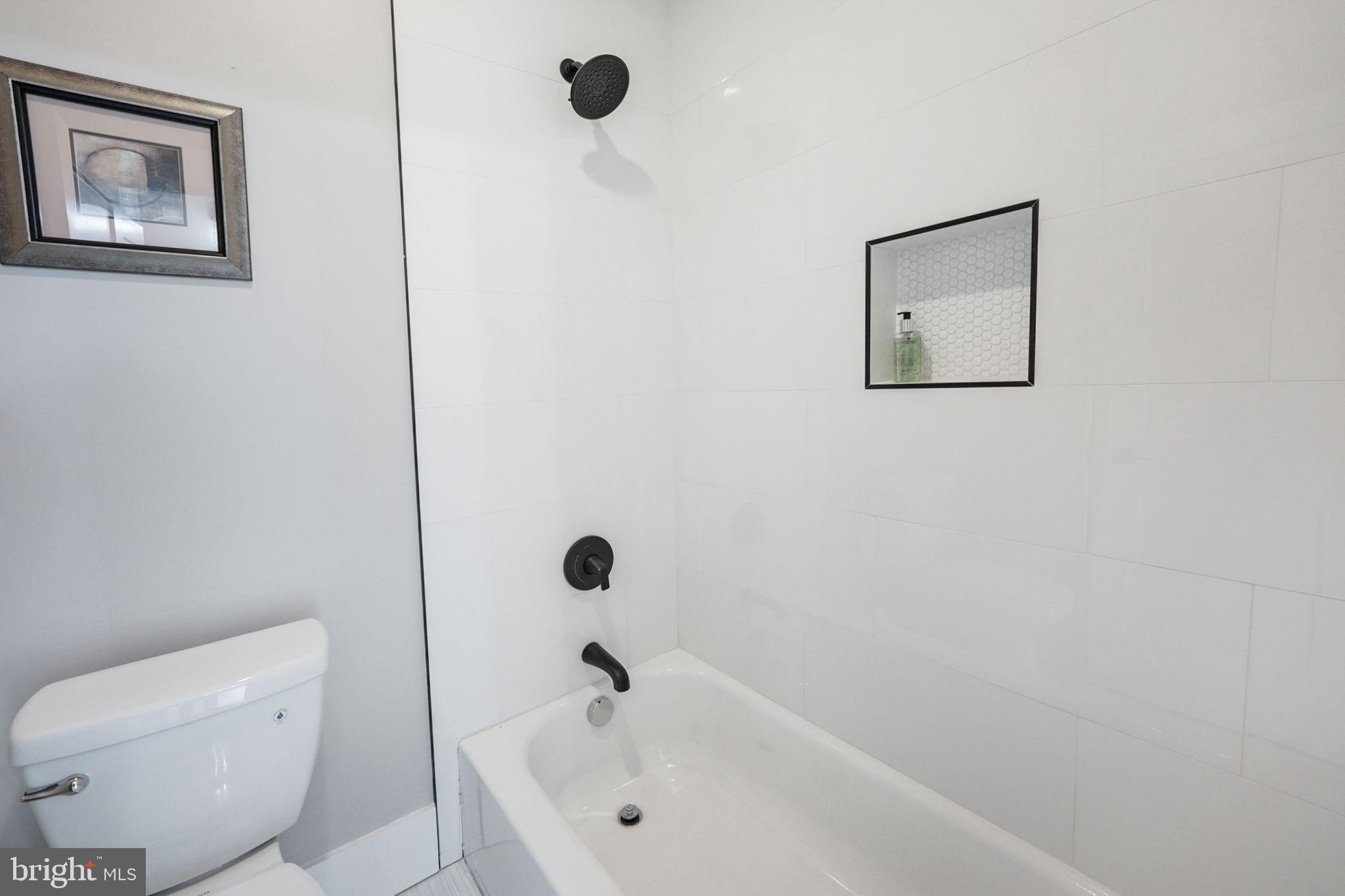 ANNALEE HEIGHTS - Residential