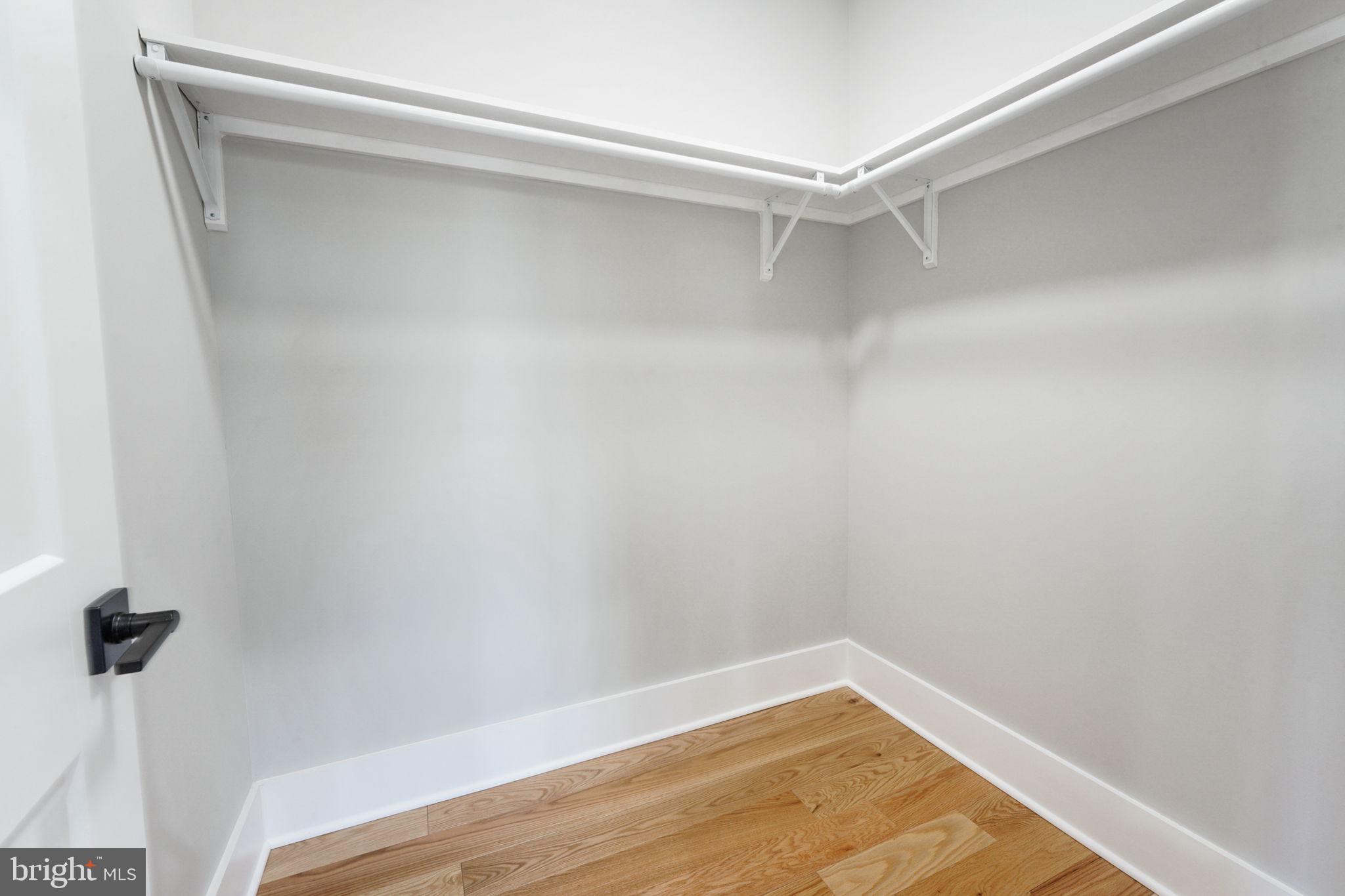 ANNALEE HEIGHTS - Residential