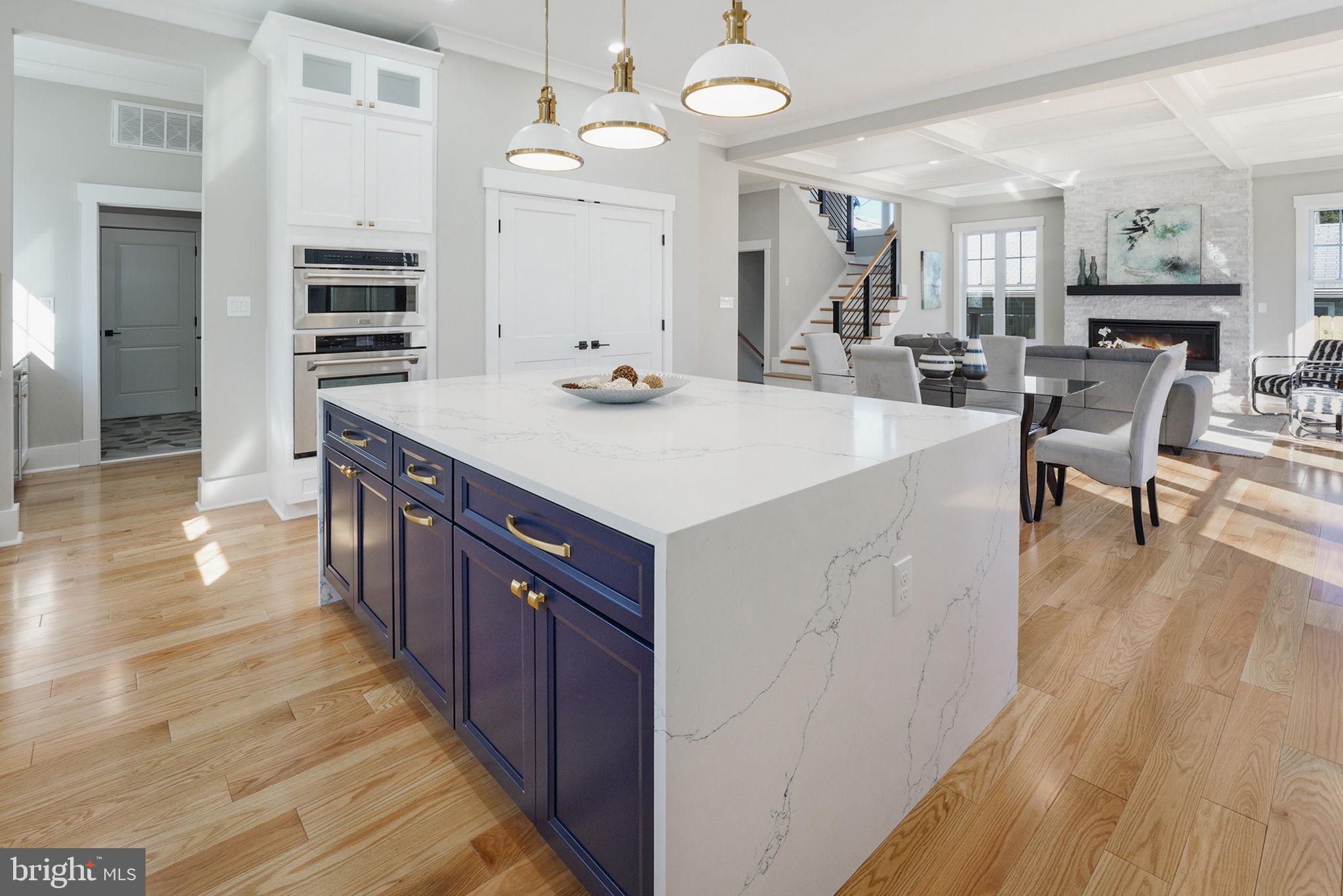 ANNALEE HEIGHTS - Residential