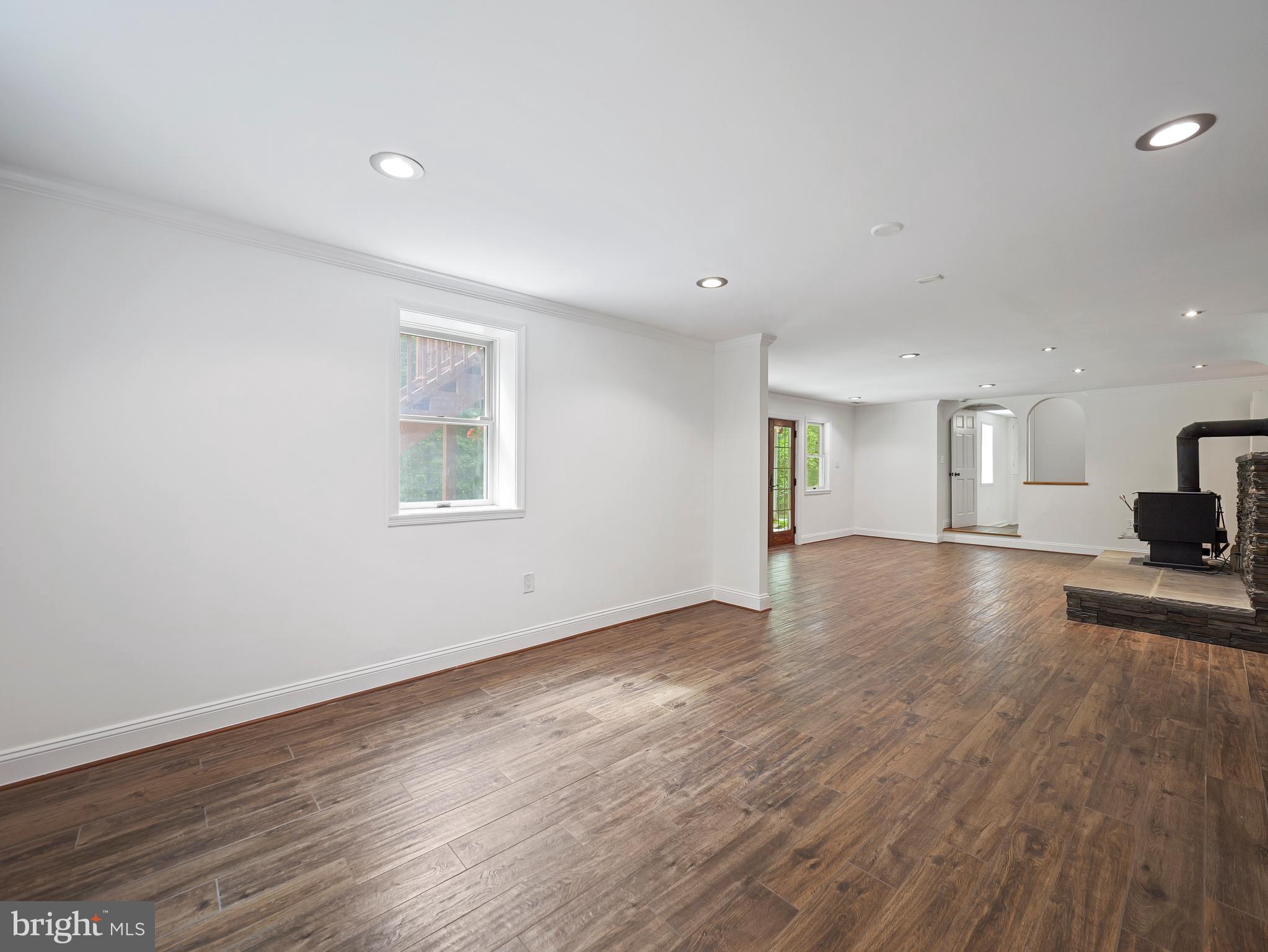 SHANNONDALE - Residential