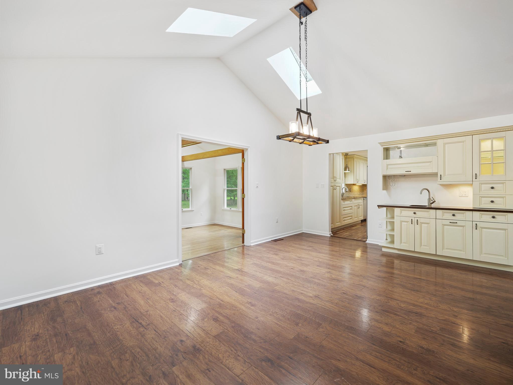 SHANNONDALE - Residential