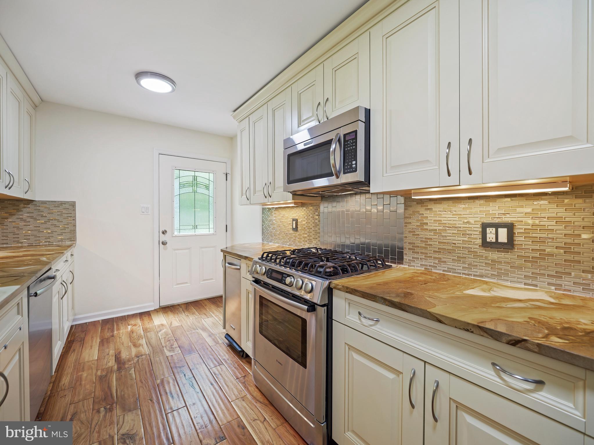 SHANNONDALE - Residential