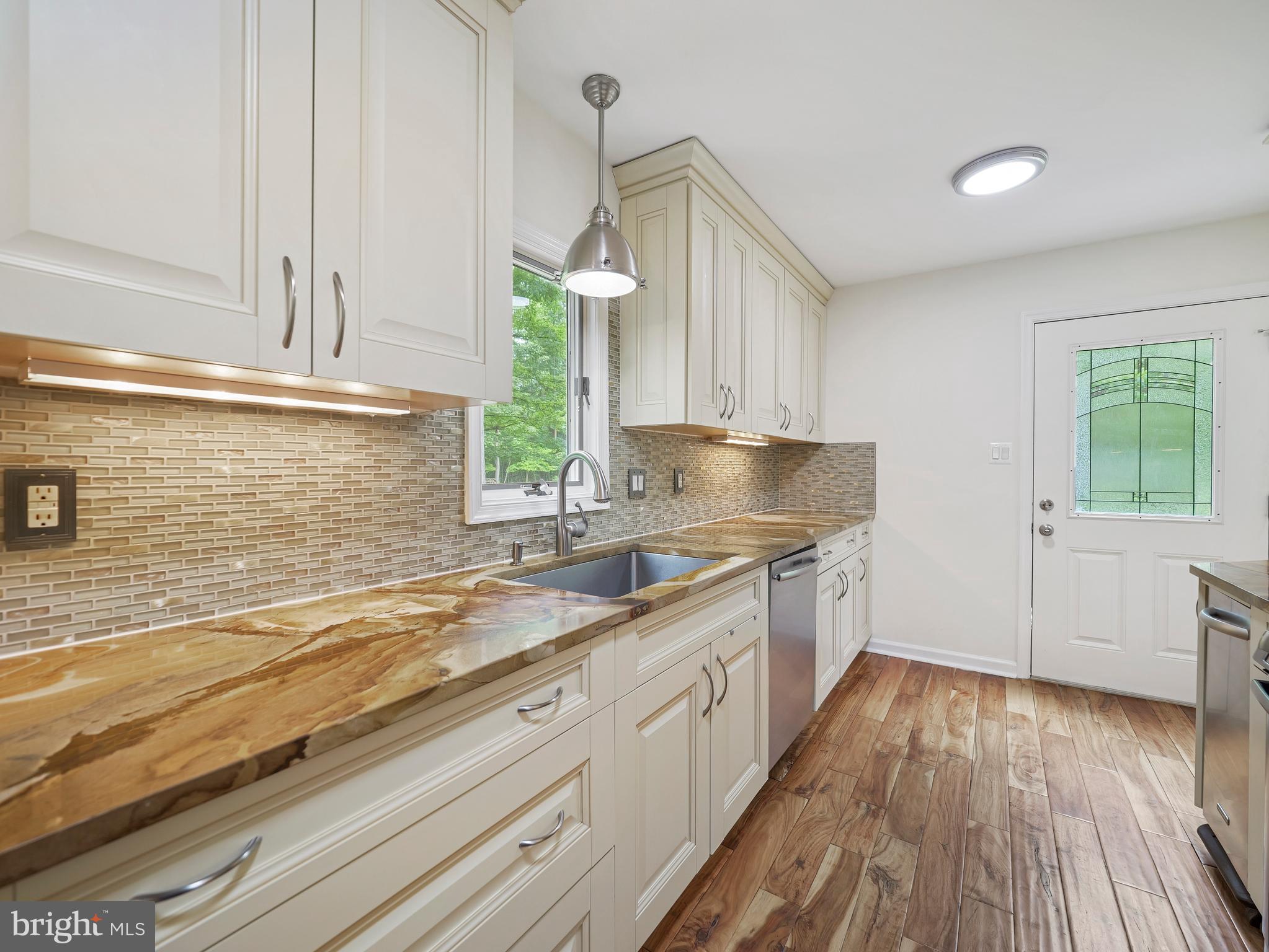 SHANNONDALE - Residential