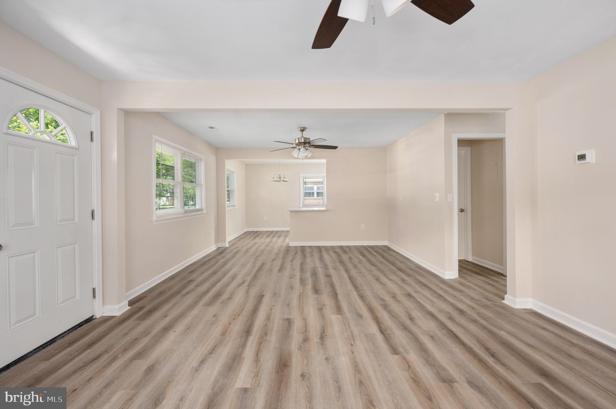 COLONIAL BEACH - Residential