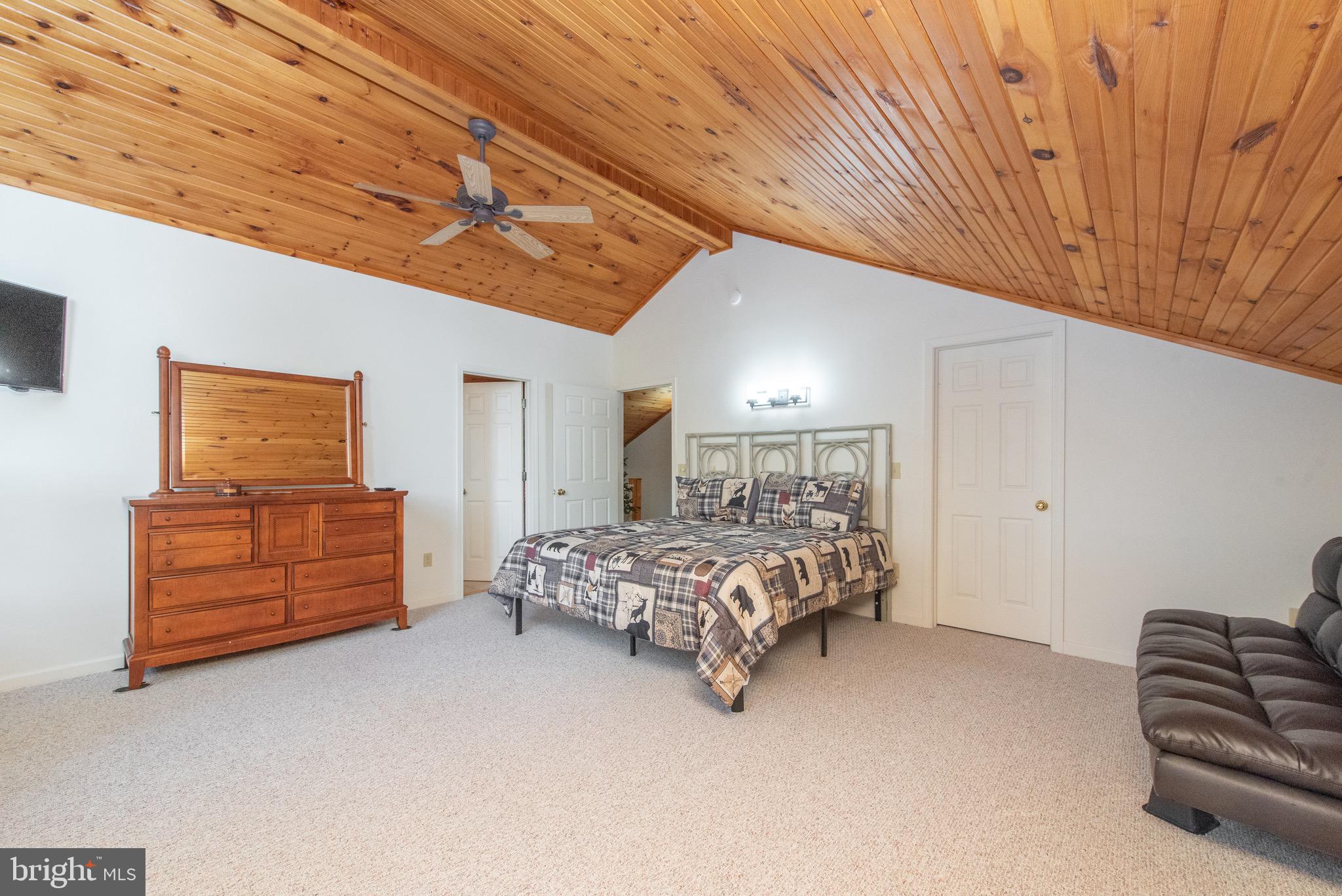 SLOAN TRACT - Residential