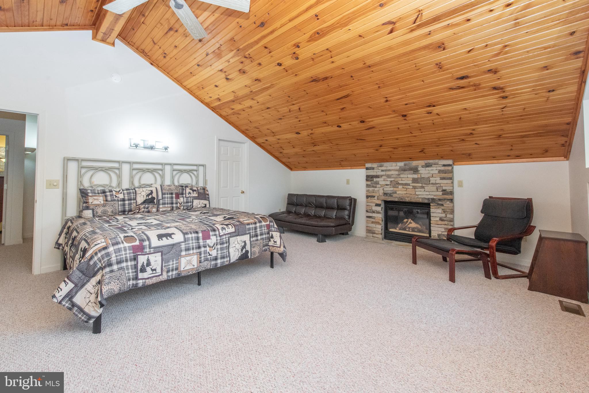 SLOAN TRACT - Residential