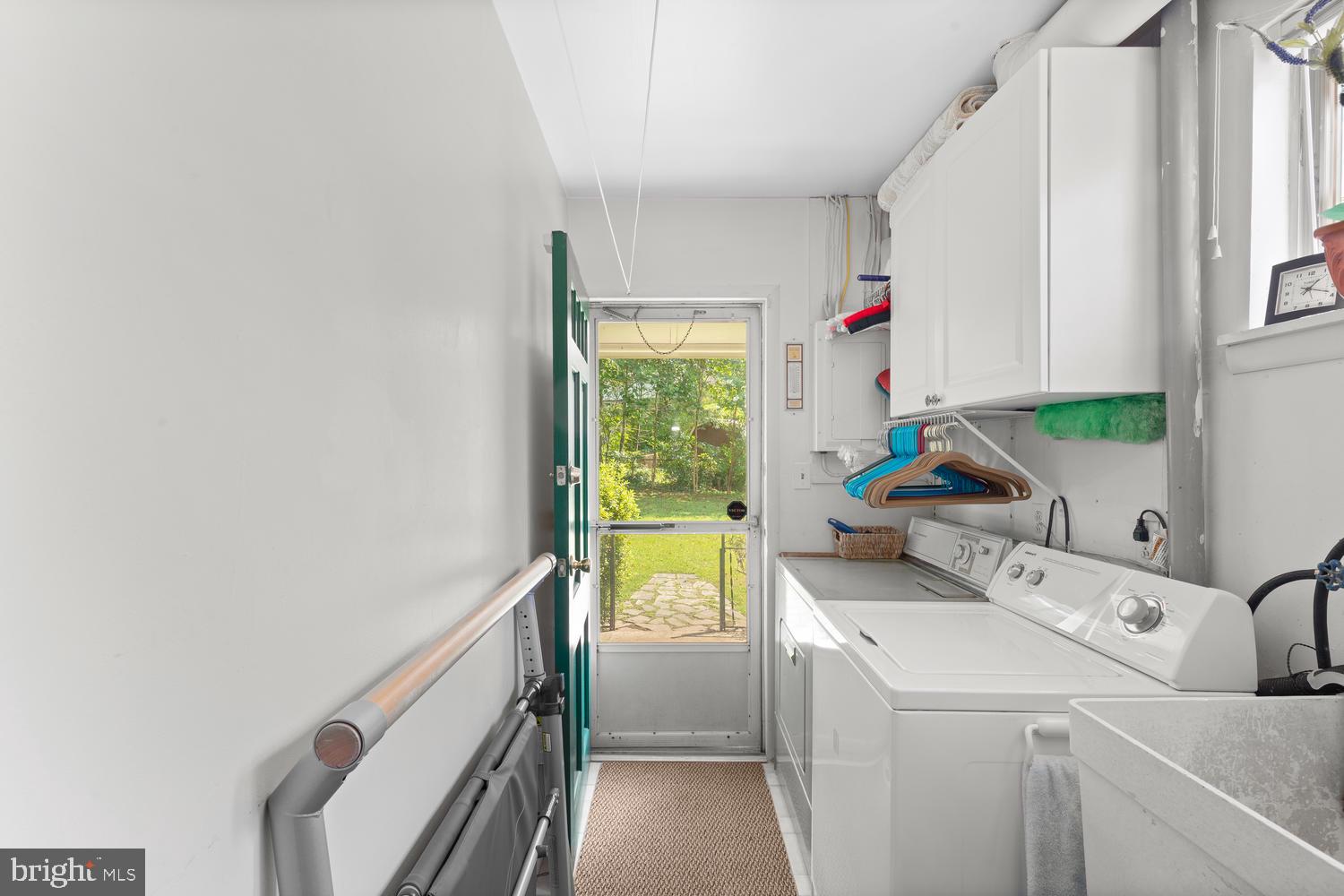 WHEATON HILLS - Residential