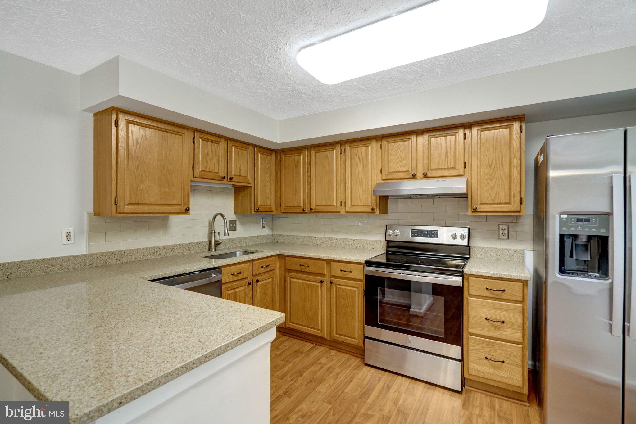 POHICK VILLAGE - Residential