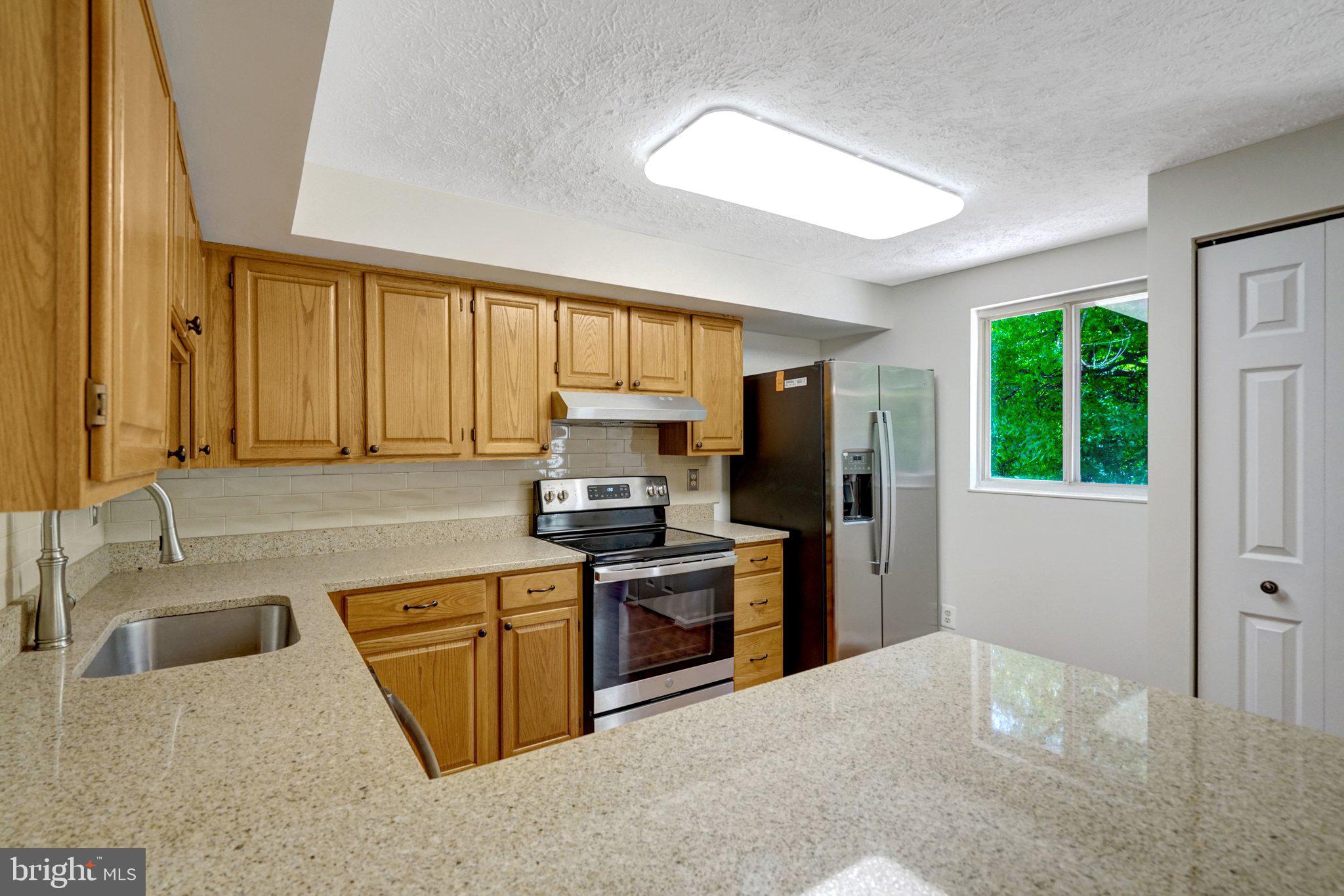 POHICK VILLAGE - Residential