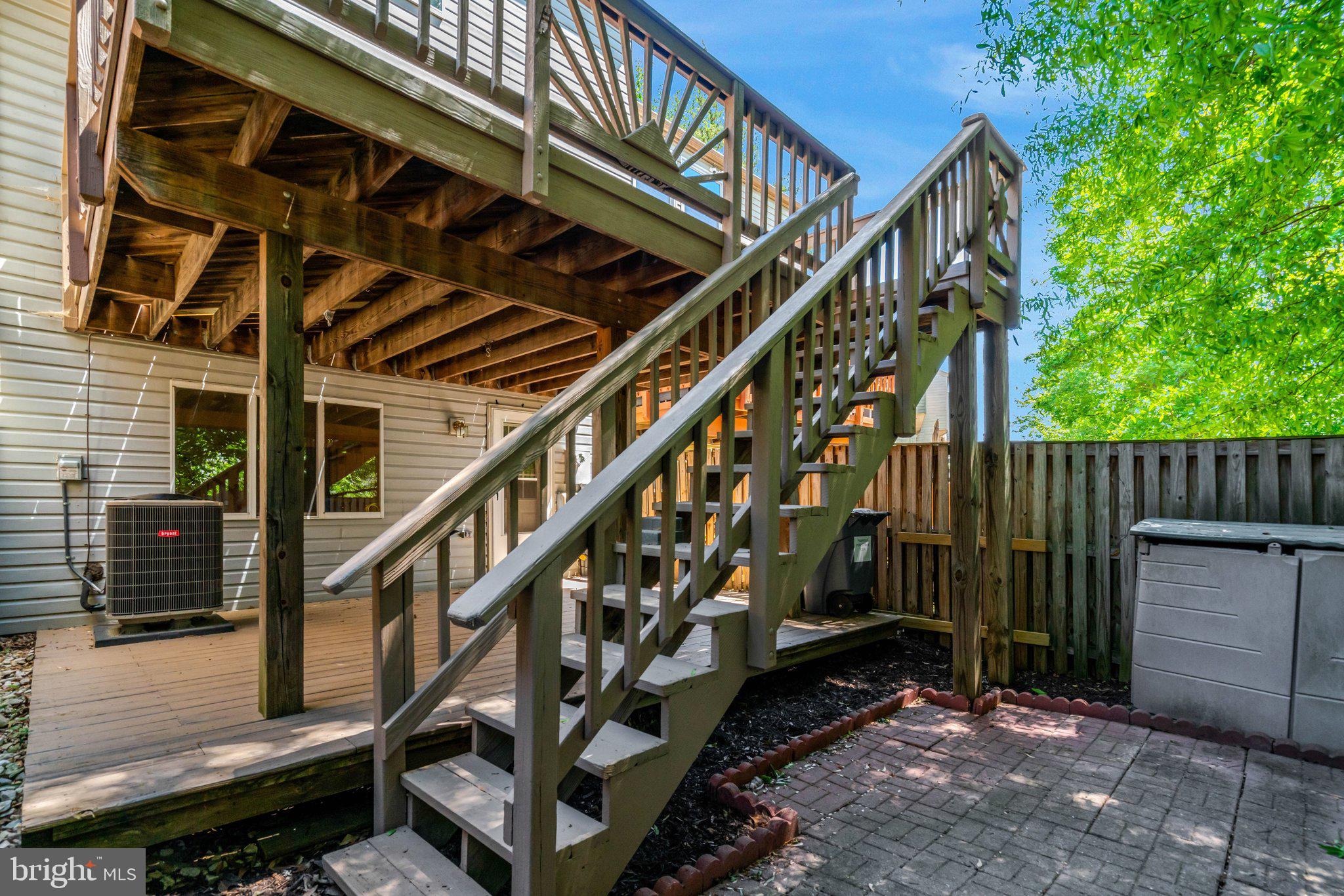 POHICK VILLAGE - Residential