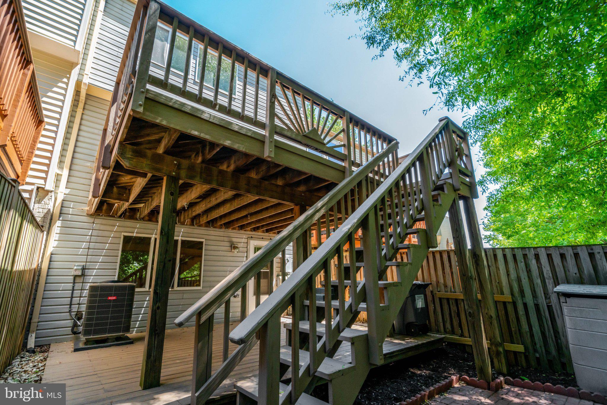 POHICK VILLAGE - Residential